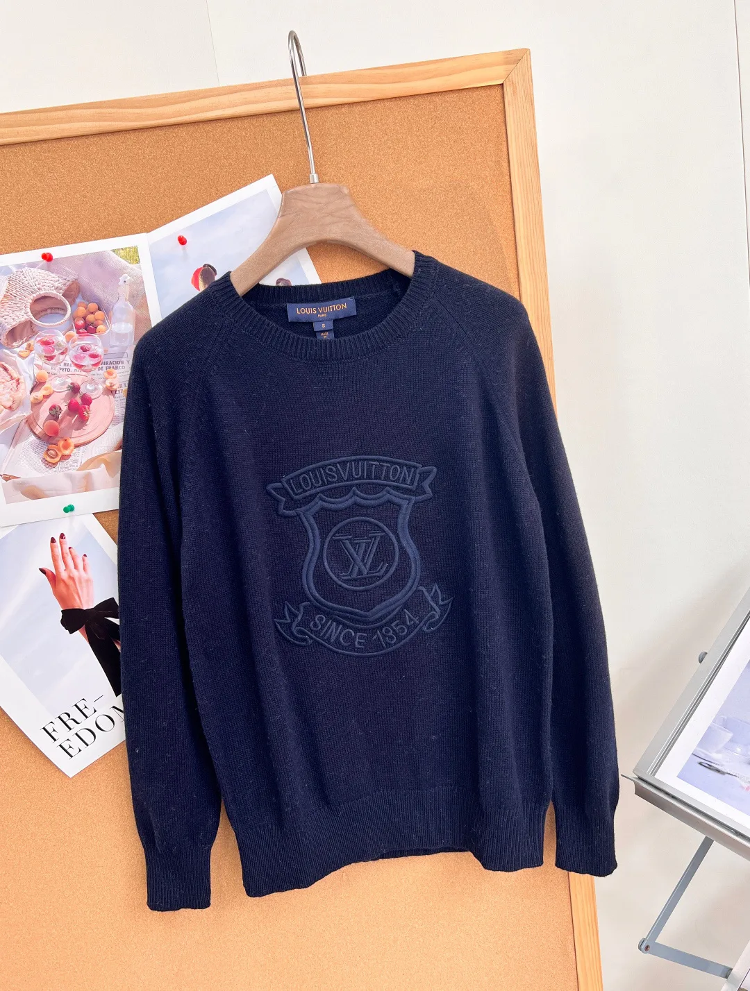 Women's Jumpers And Sweaters LOUIS VUITTON 18308137