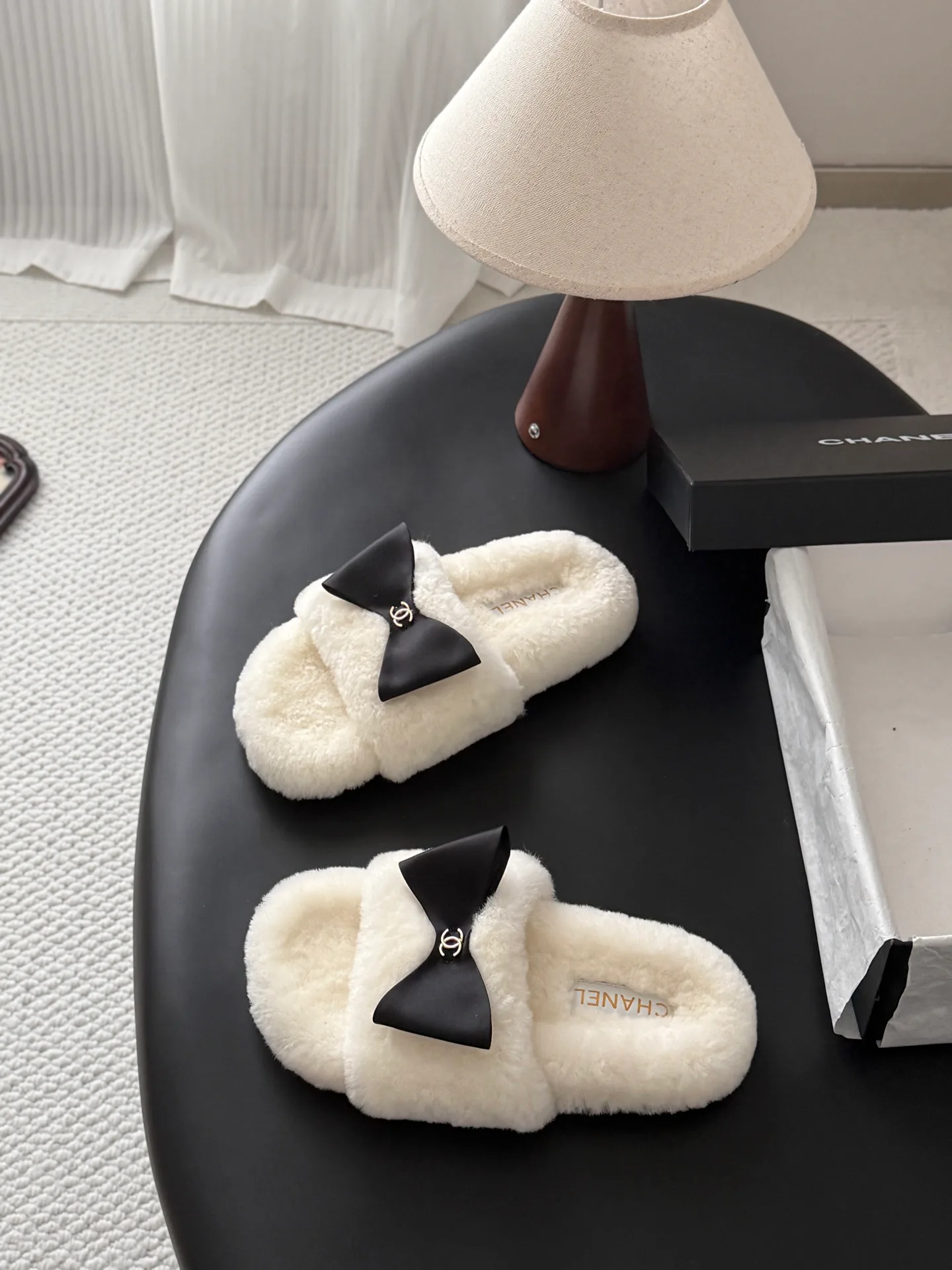 Women's Slippers CHANEL 18359344