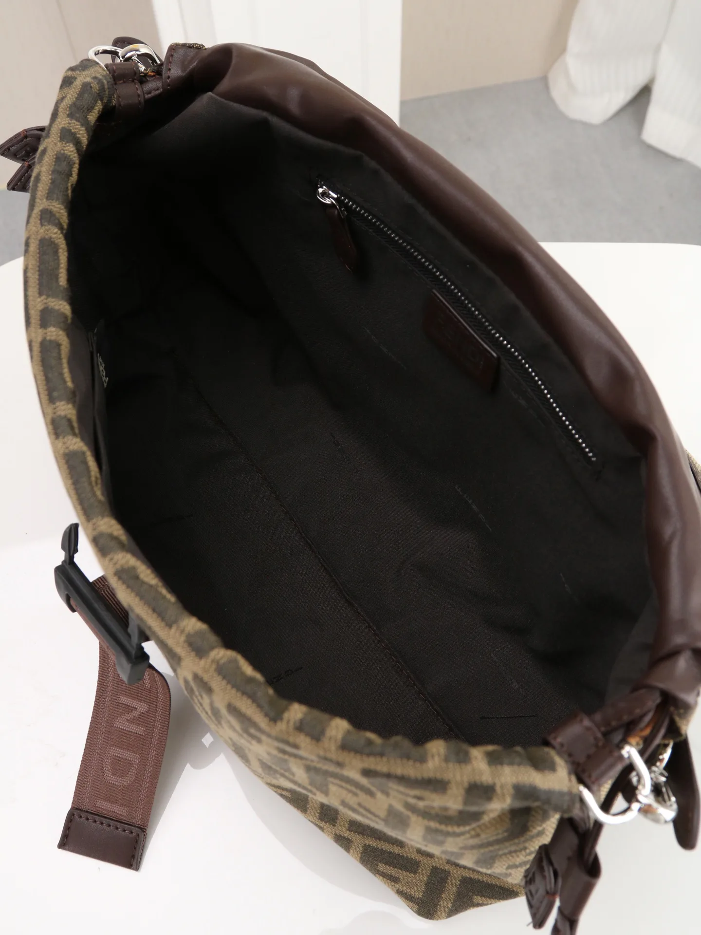 Women's Shoulder Bags FENDI 18005127