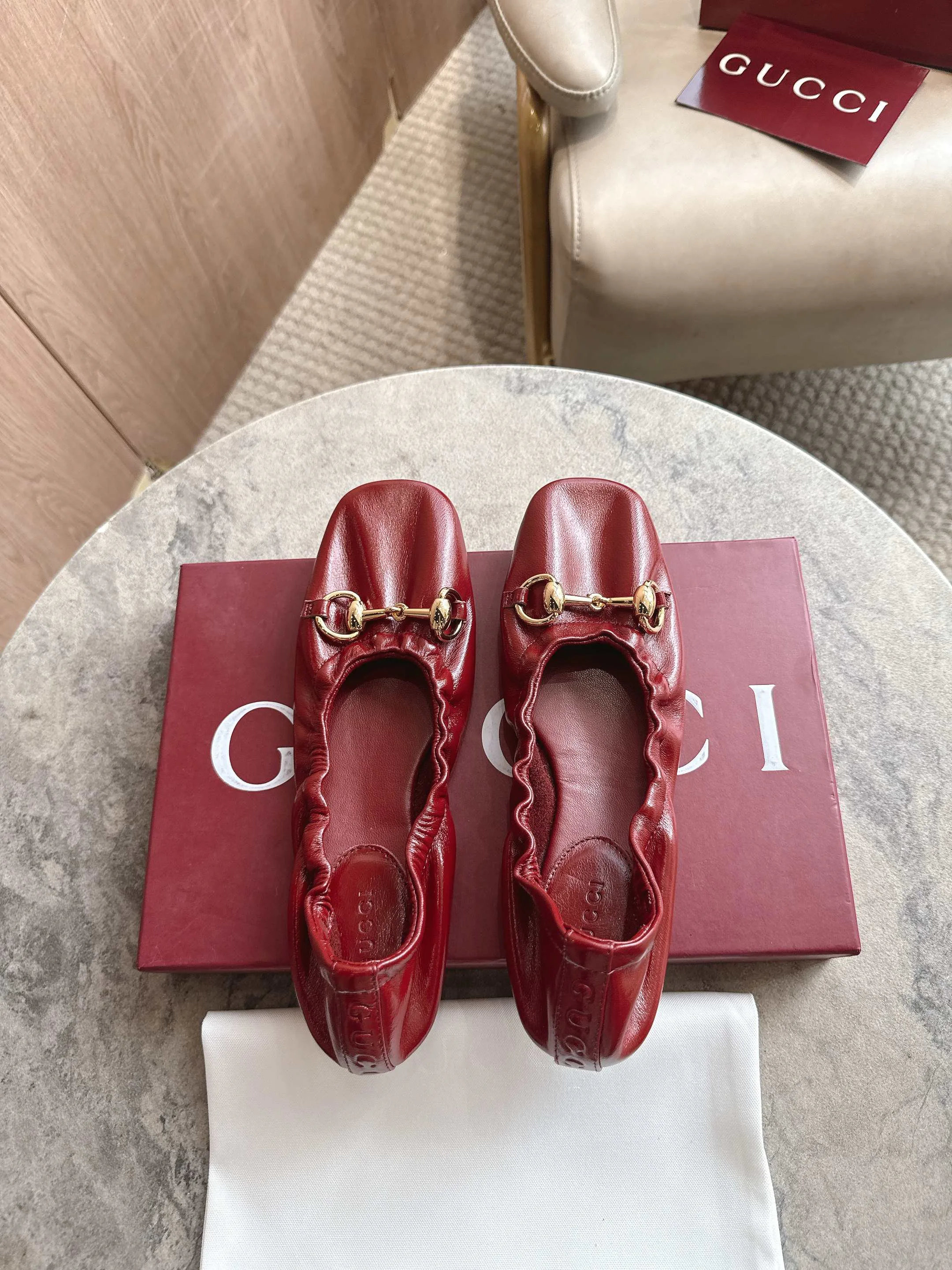 Women's Ballet Flats GUCCI 18484089
