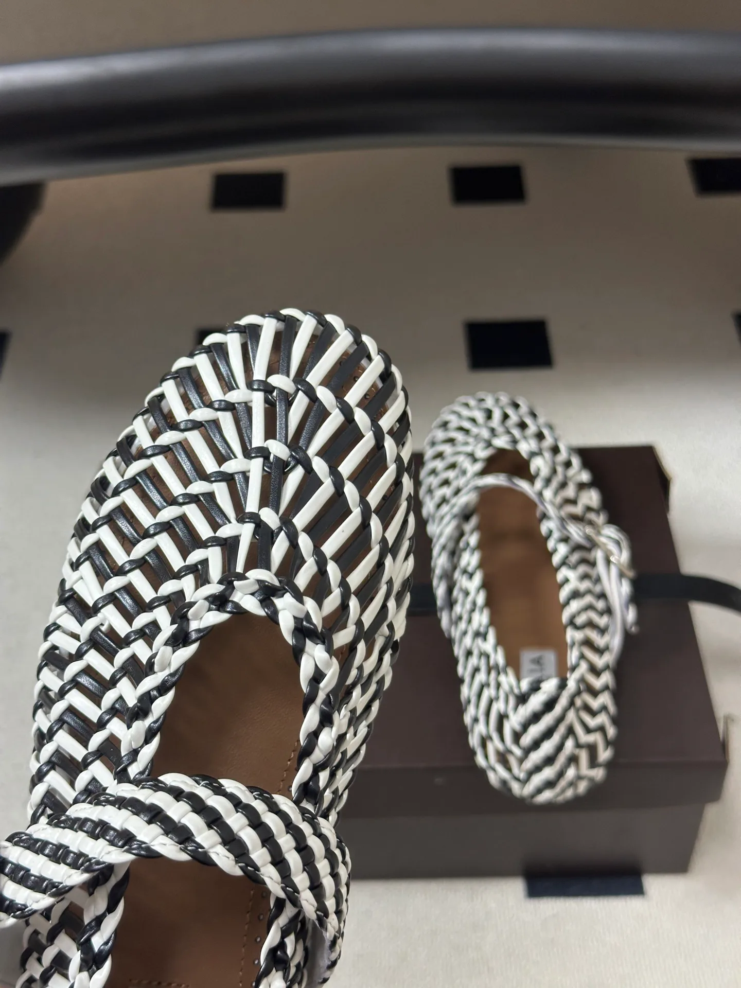 Women's Ballet Flats ALAIA 18262048