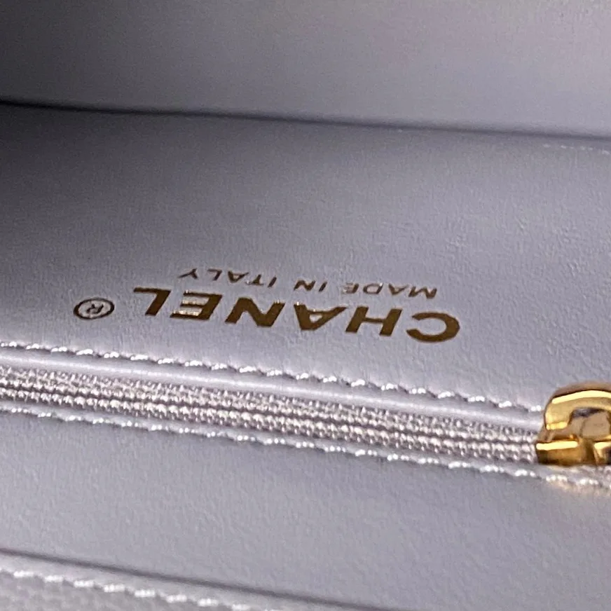 Women's Classic Handbags CHANEL 18207705