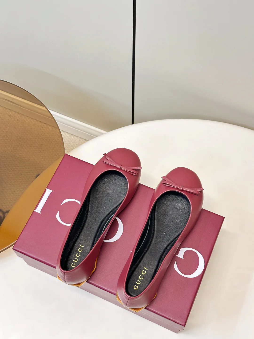 Women's Ballet Flats GUCCI 18079729