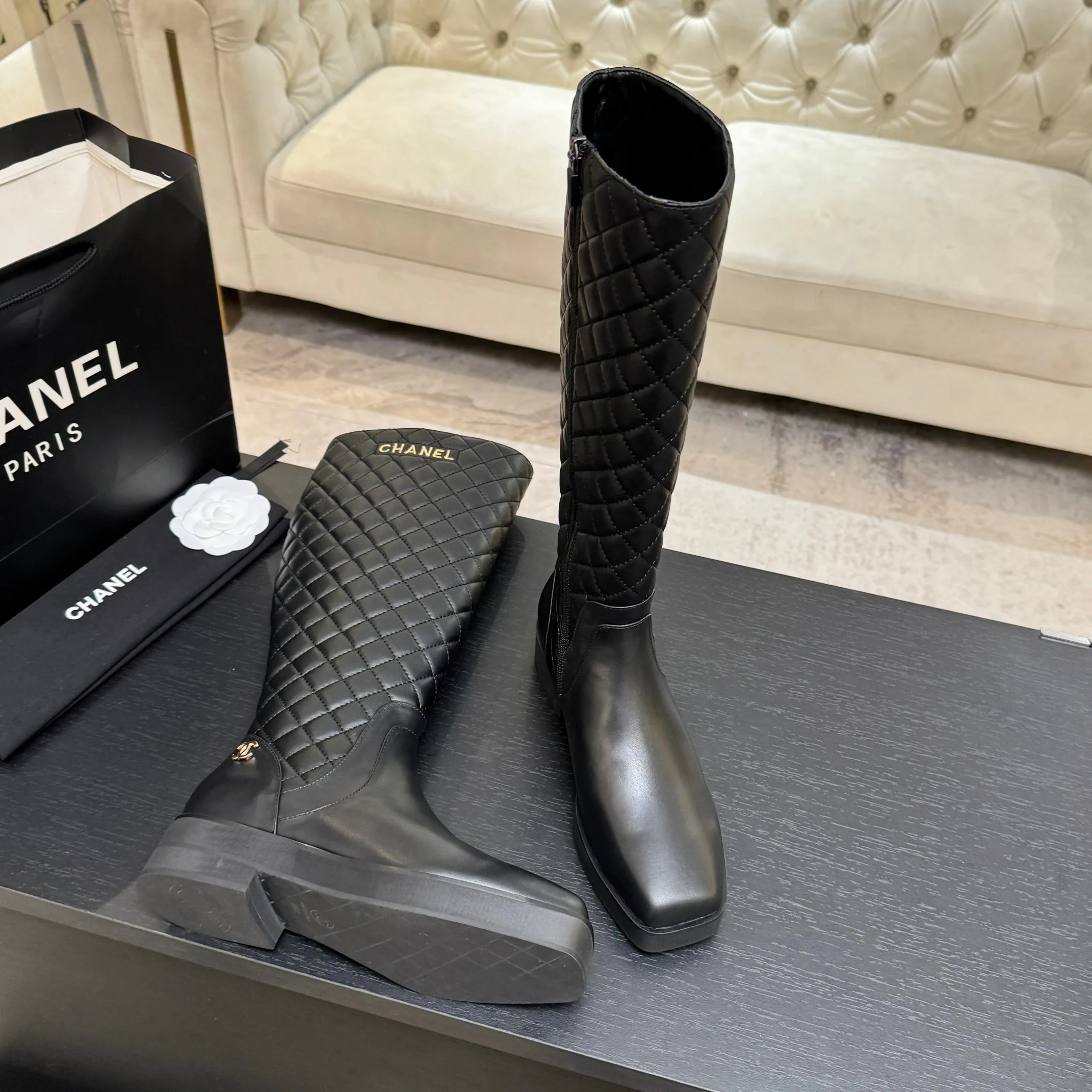 Women's Boots CHANEL 18062520