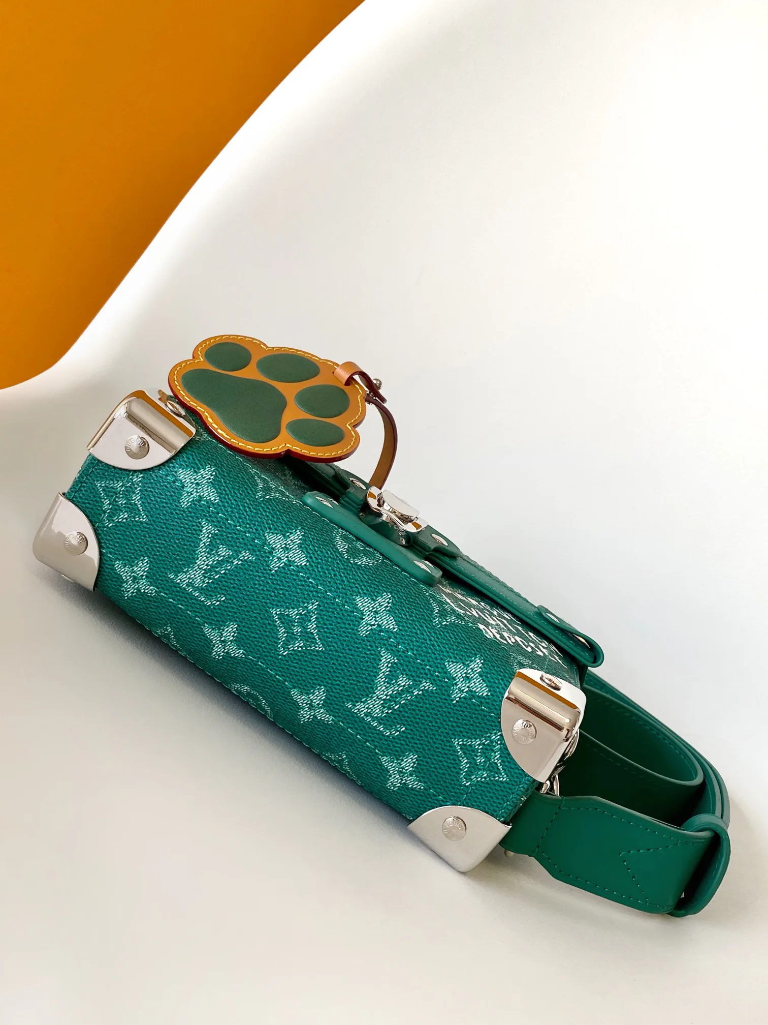 Классические Сумки Женские Louis Vuitton 18664438