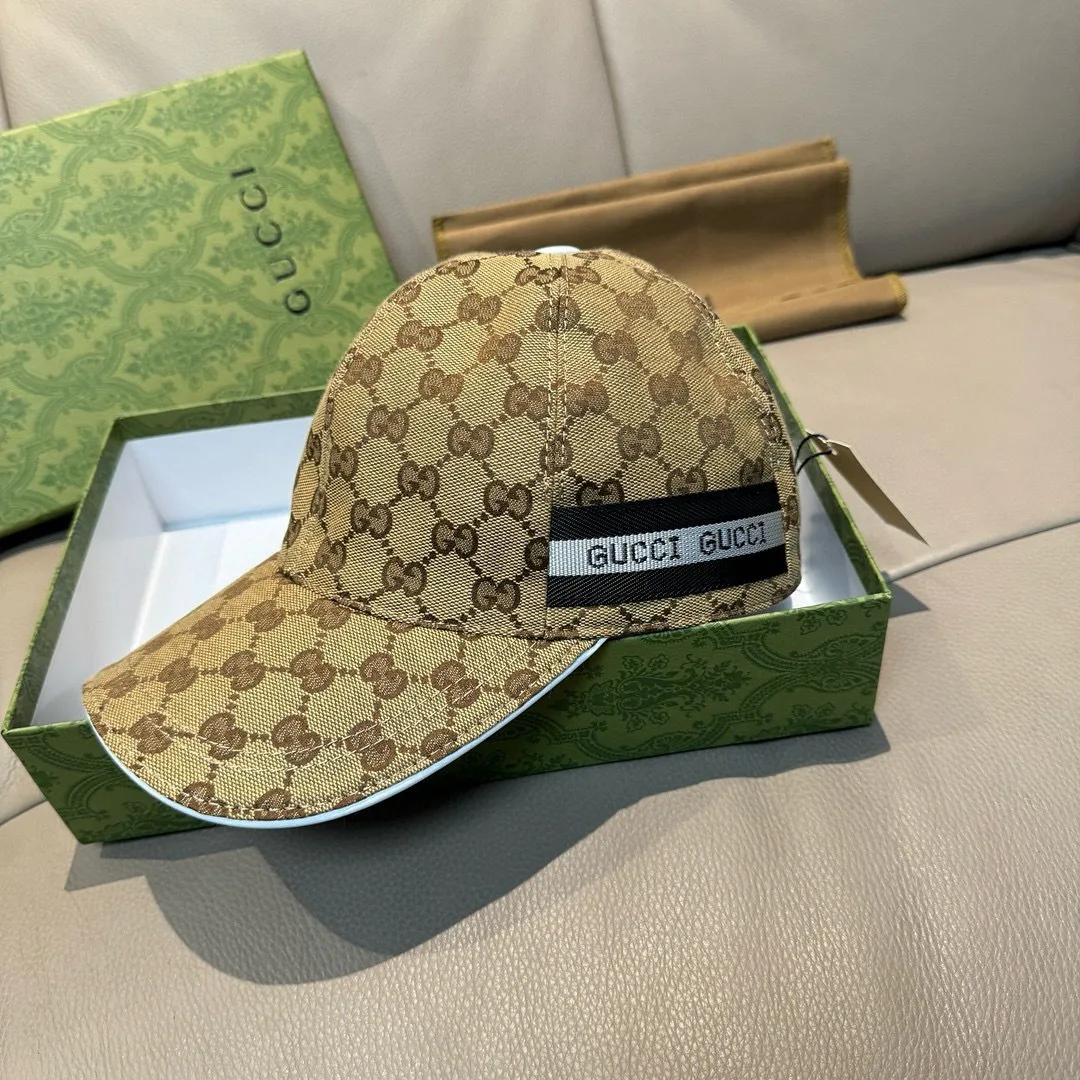 Hats GUCCI 18105289