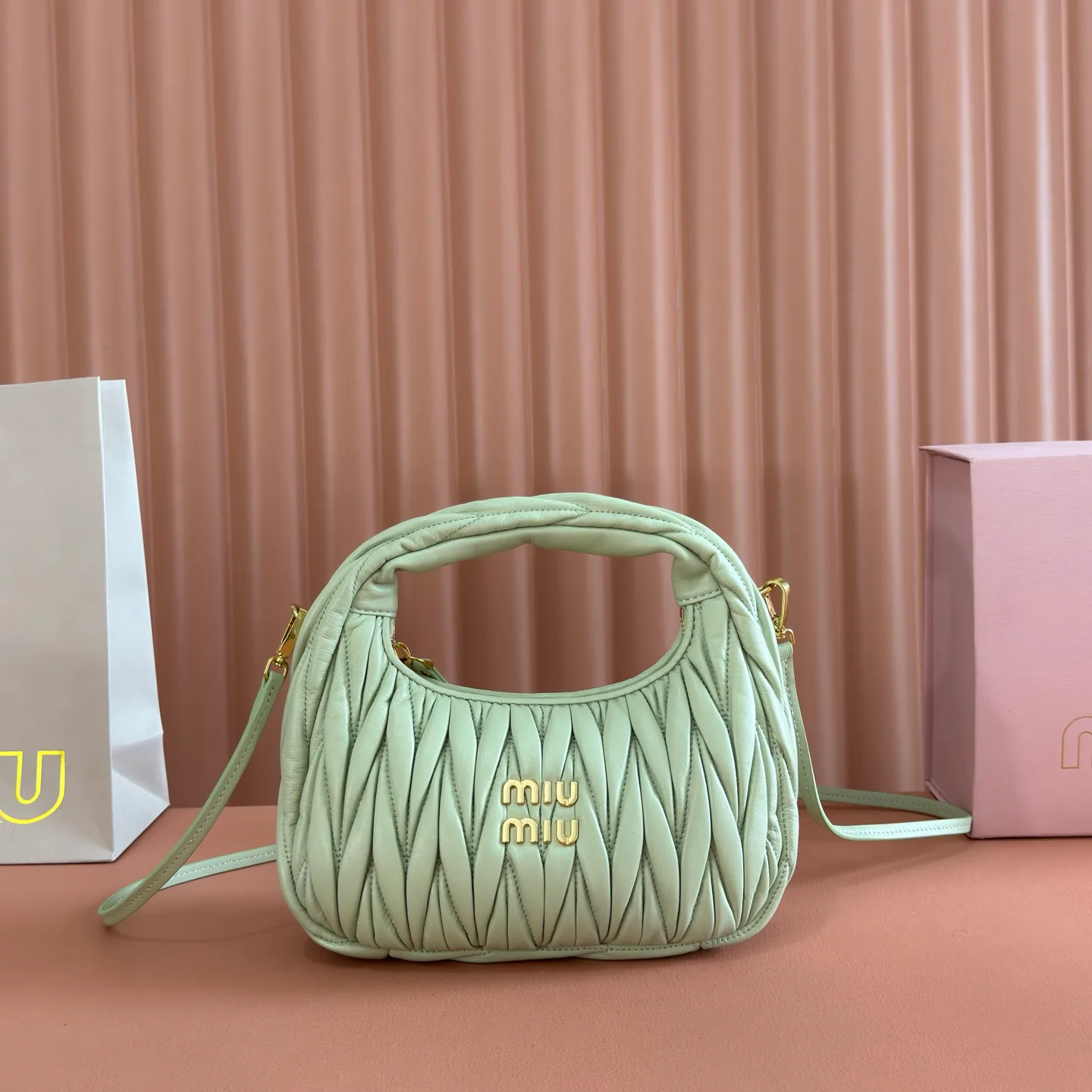 Women's Shoulder Bags MIU MIU 18148095