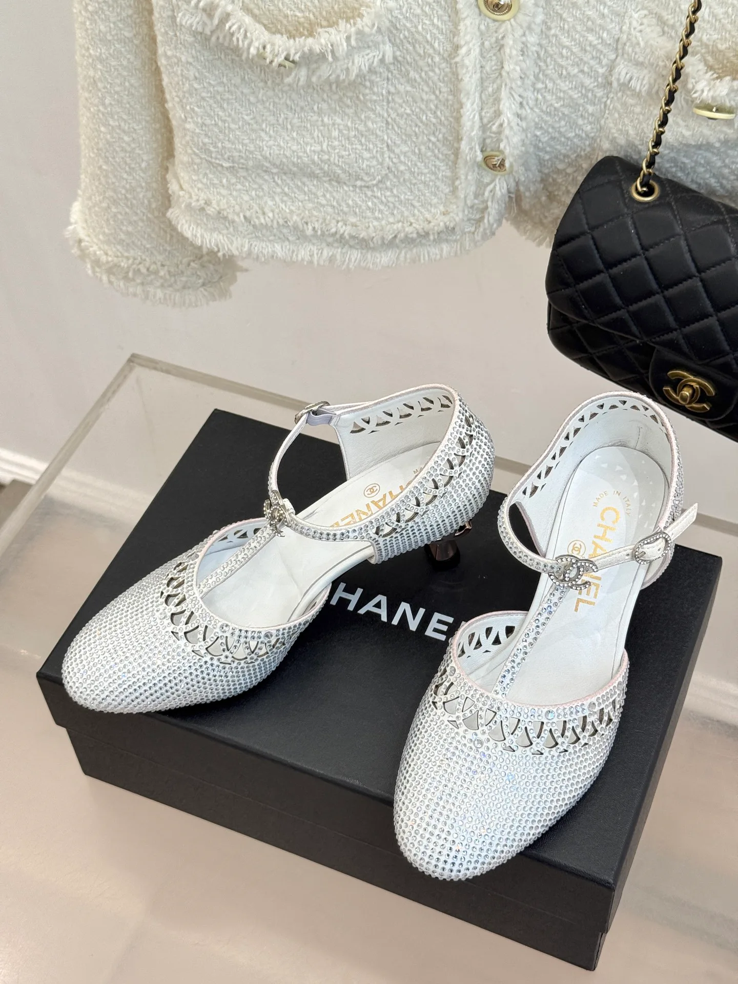 Women's Open-Toe Sandals CHANEL 17425317