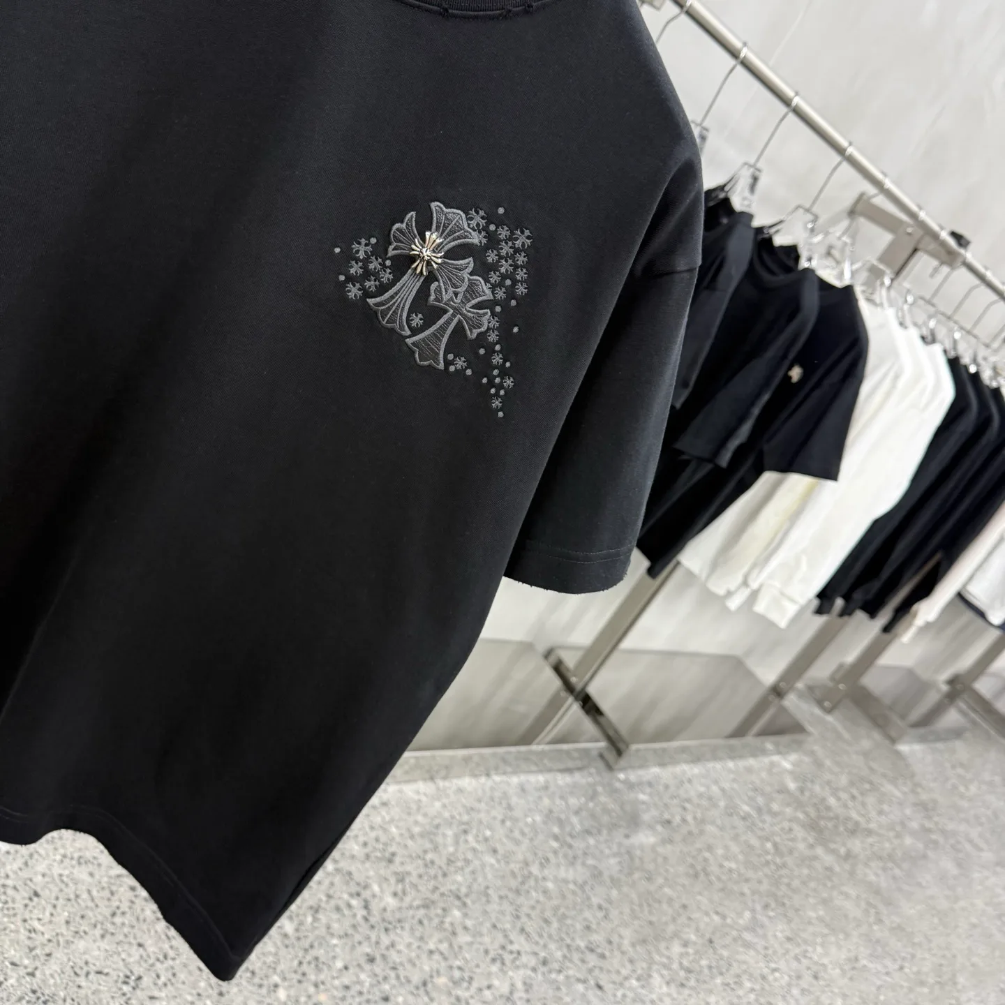 Men's T-Shirts CHROME HEARTS 17891738