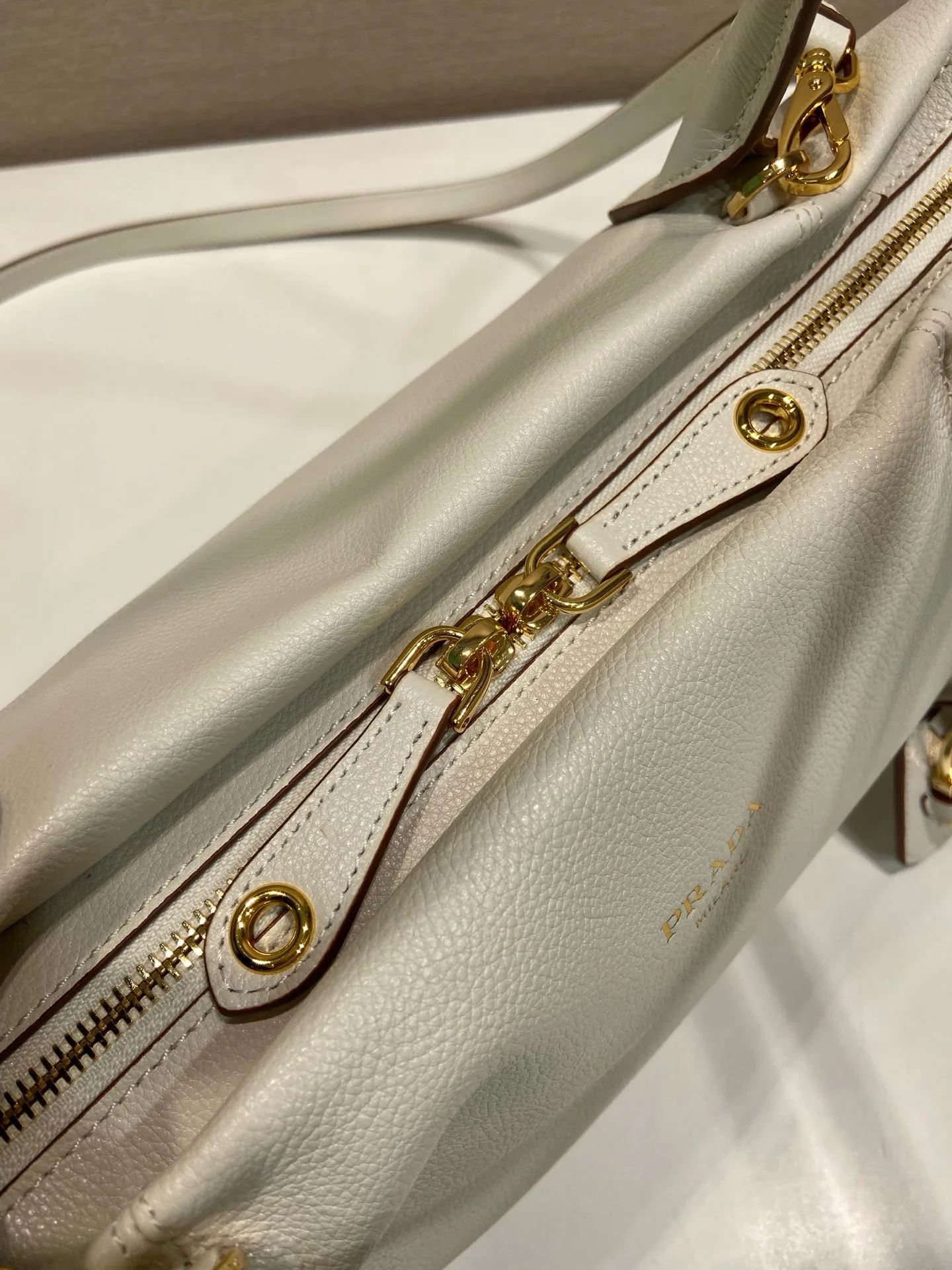 Women's Classic Handbags PRADA 16970635