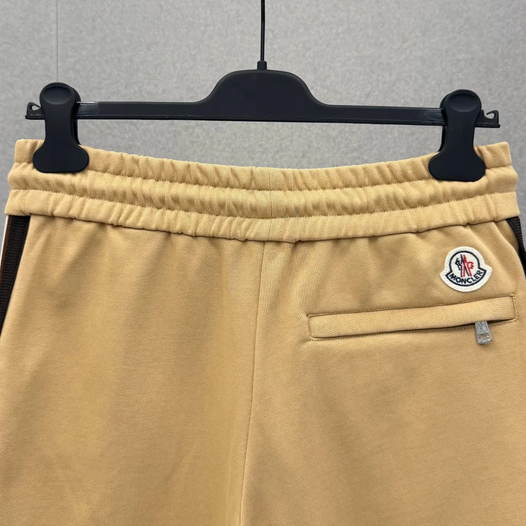 Men's Shorts MONCLER 16959564