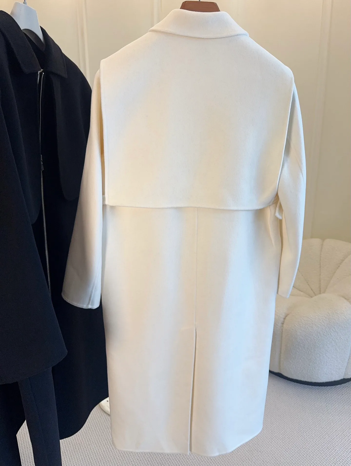 Women's Coats HERMES 18120337