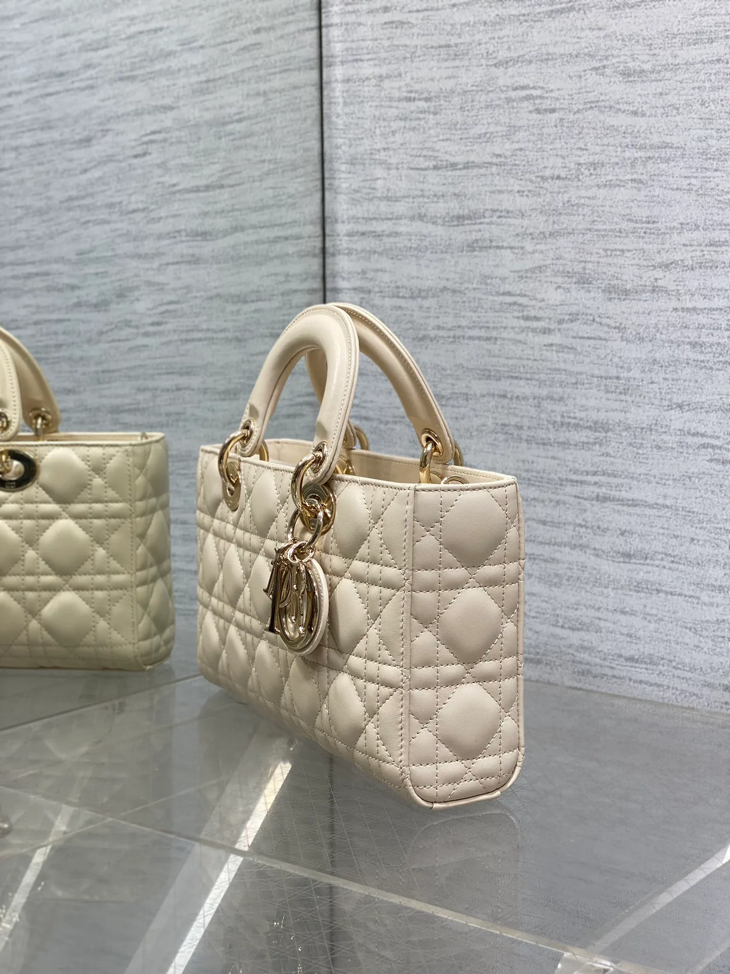 Women's Classic Handbags CHRISTIAN DIOR 17770375