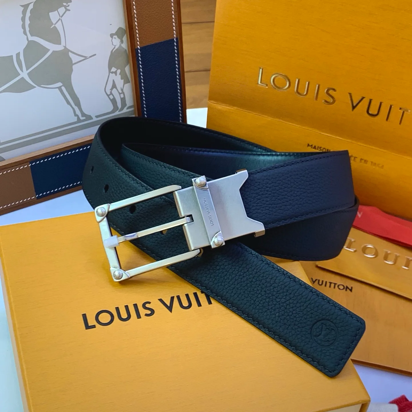 Belts LOUIS VUITTON 17638920