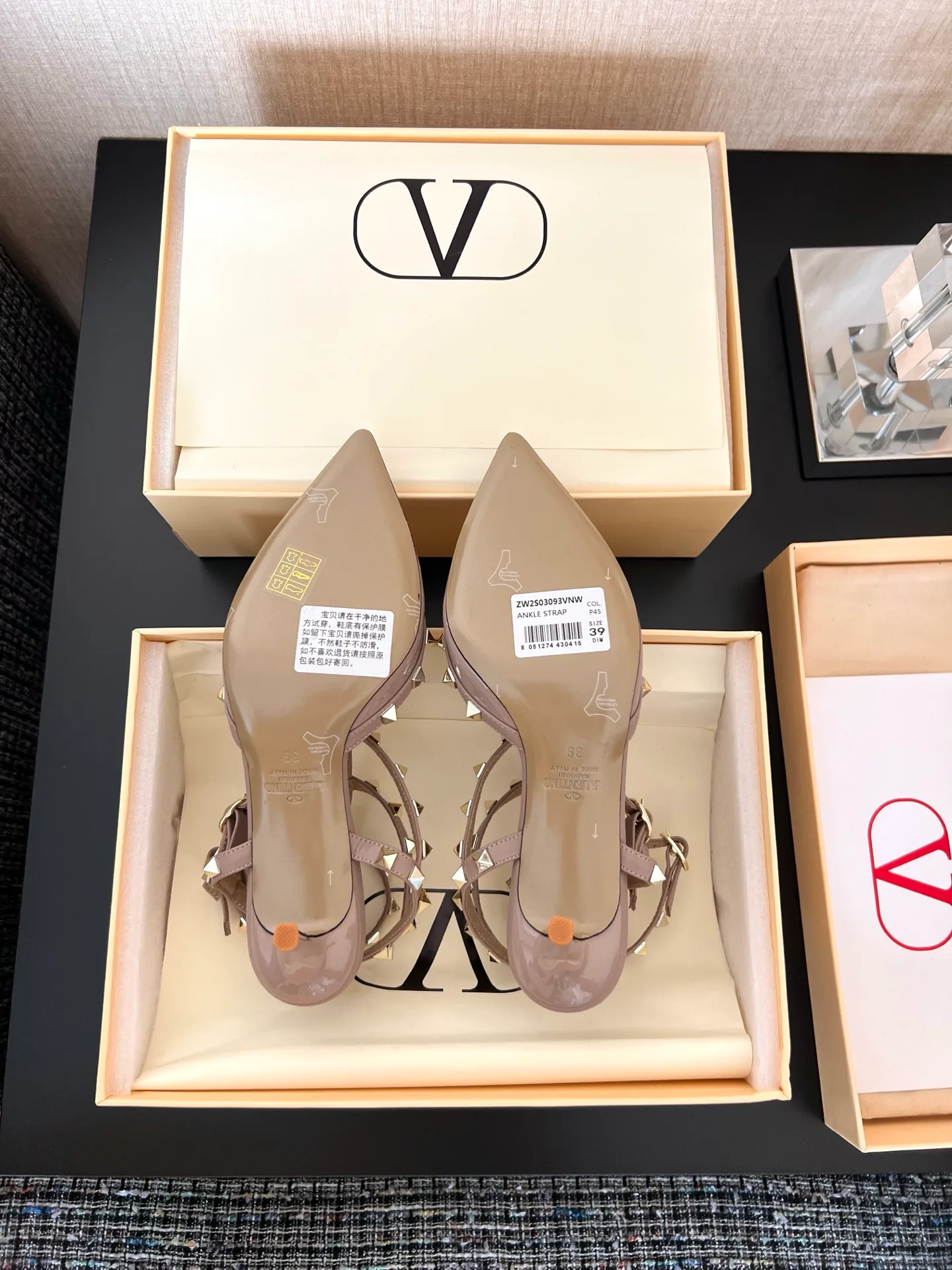 Women's Heels VALENTINO 17480209