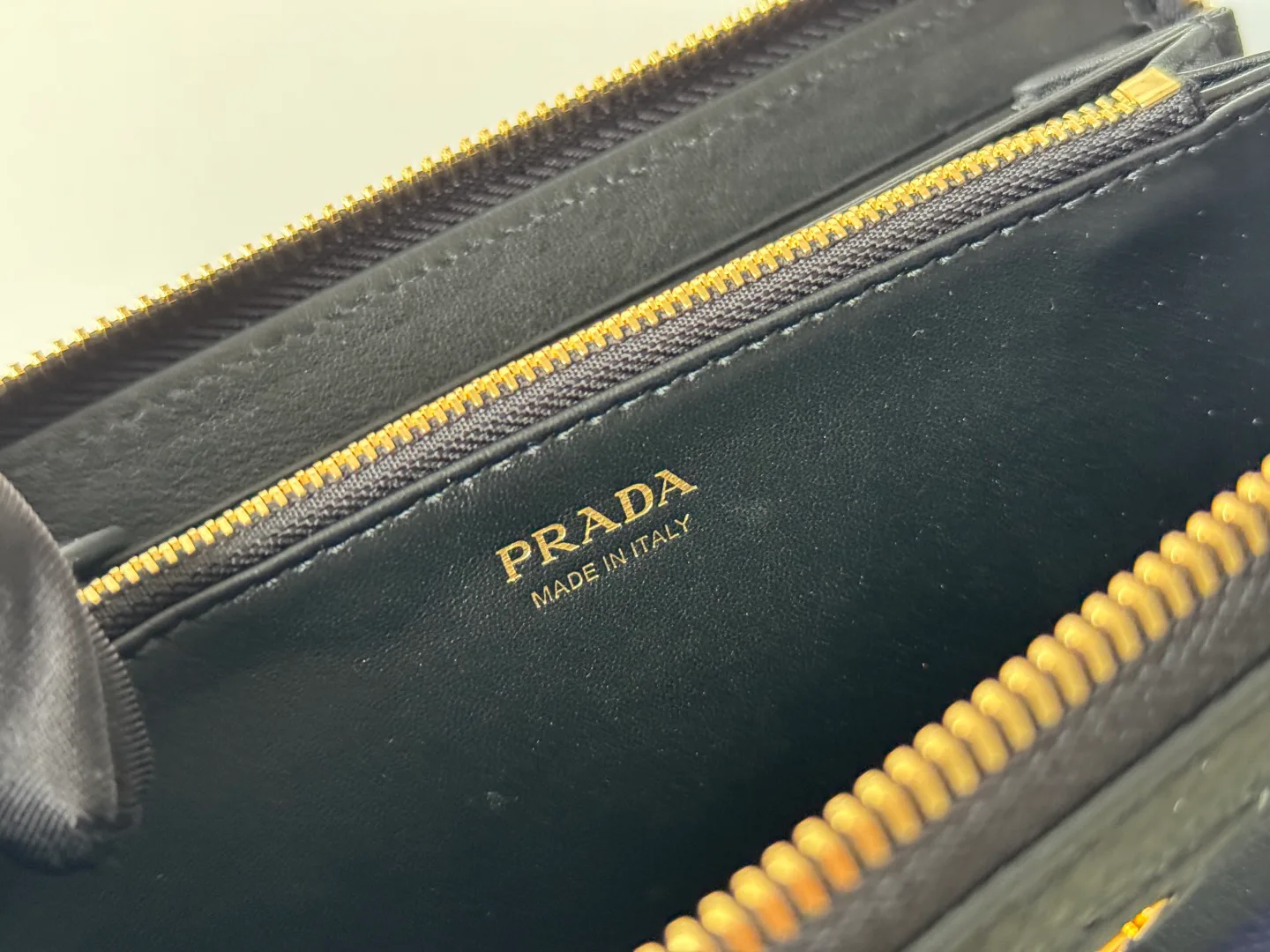 Women's Clutches PRADA 18000077
