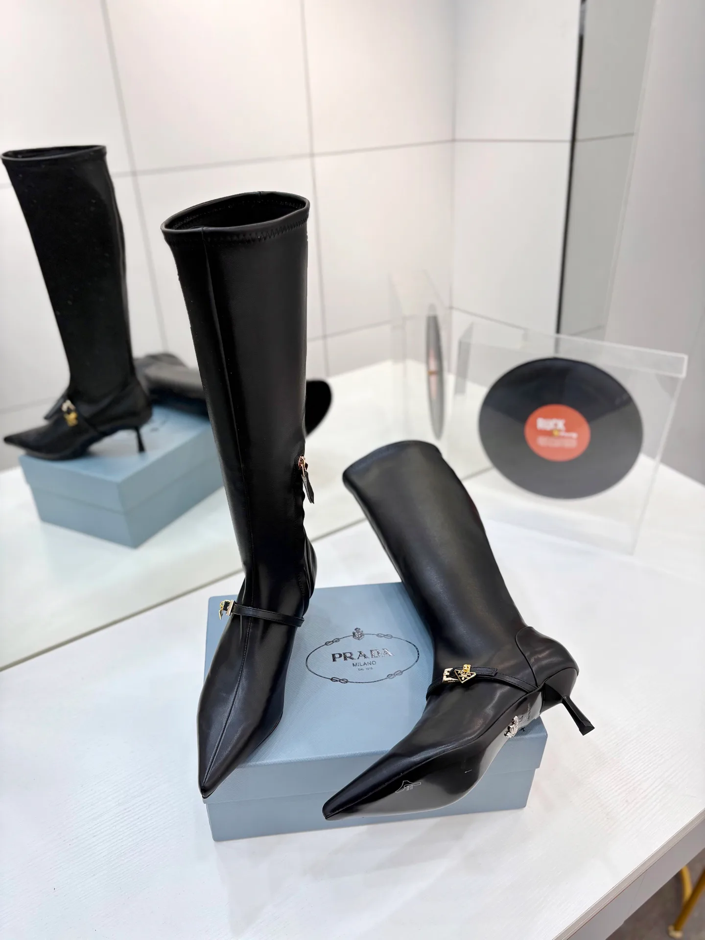 Сапоги Женские Prada 18598066