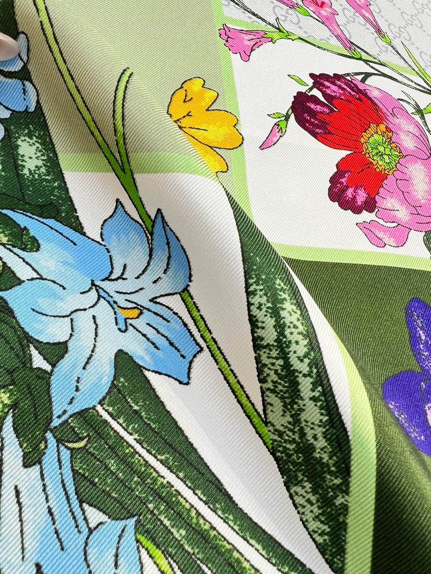 Silk Scarves GUCCI 17323864