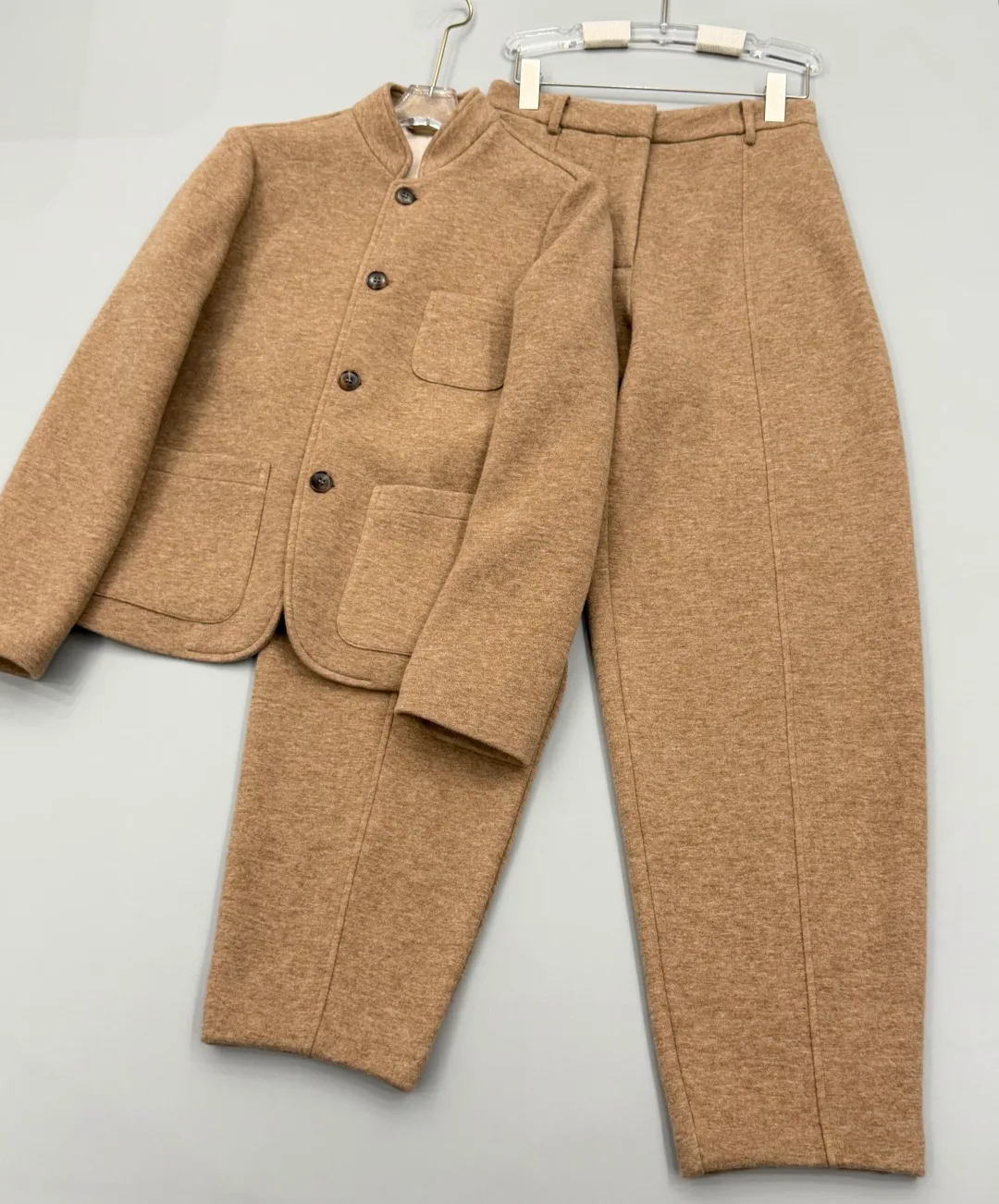 Women's Suits LORO PIANA 18225046