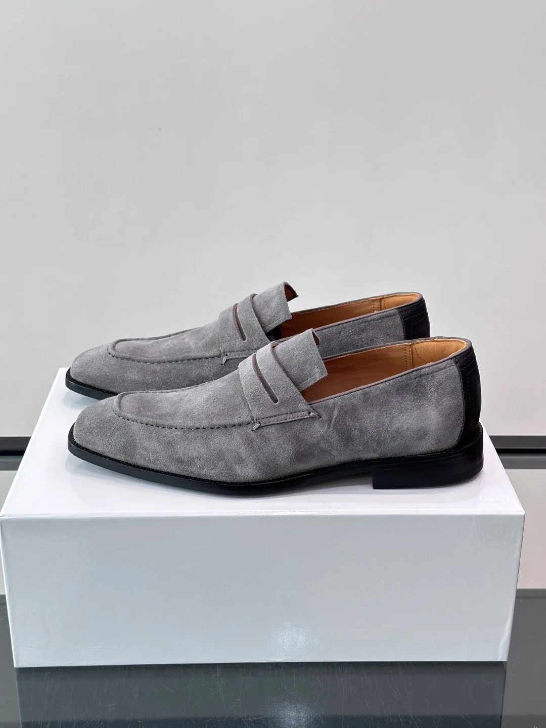 Men's Loafers And Dress Shoes BERLUTI 18079484