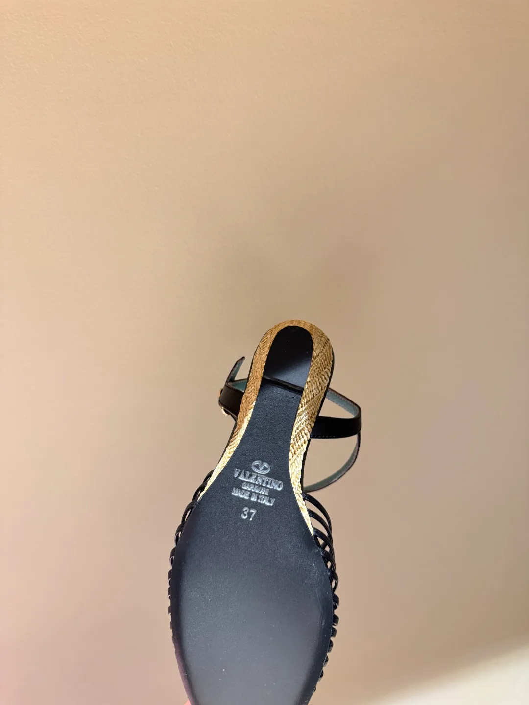 Women's Open-Toe Sandals VALENTINO 17968669