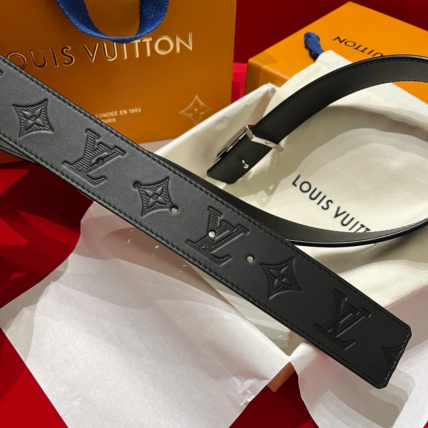 Belts LOUIS VUITTON 17645350