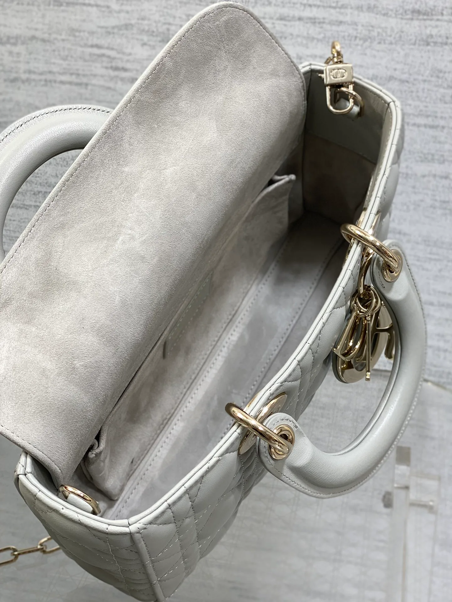 Women's Classic Handbags CHRISTIAN DIOR 17770421