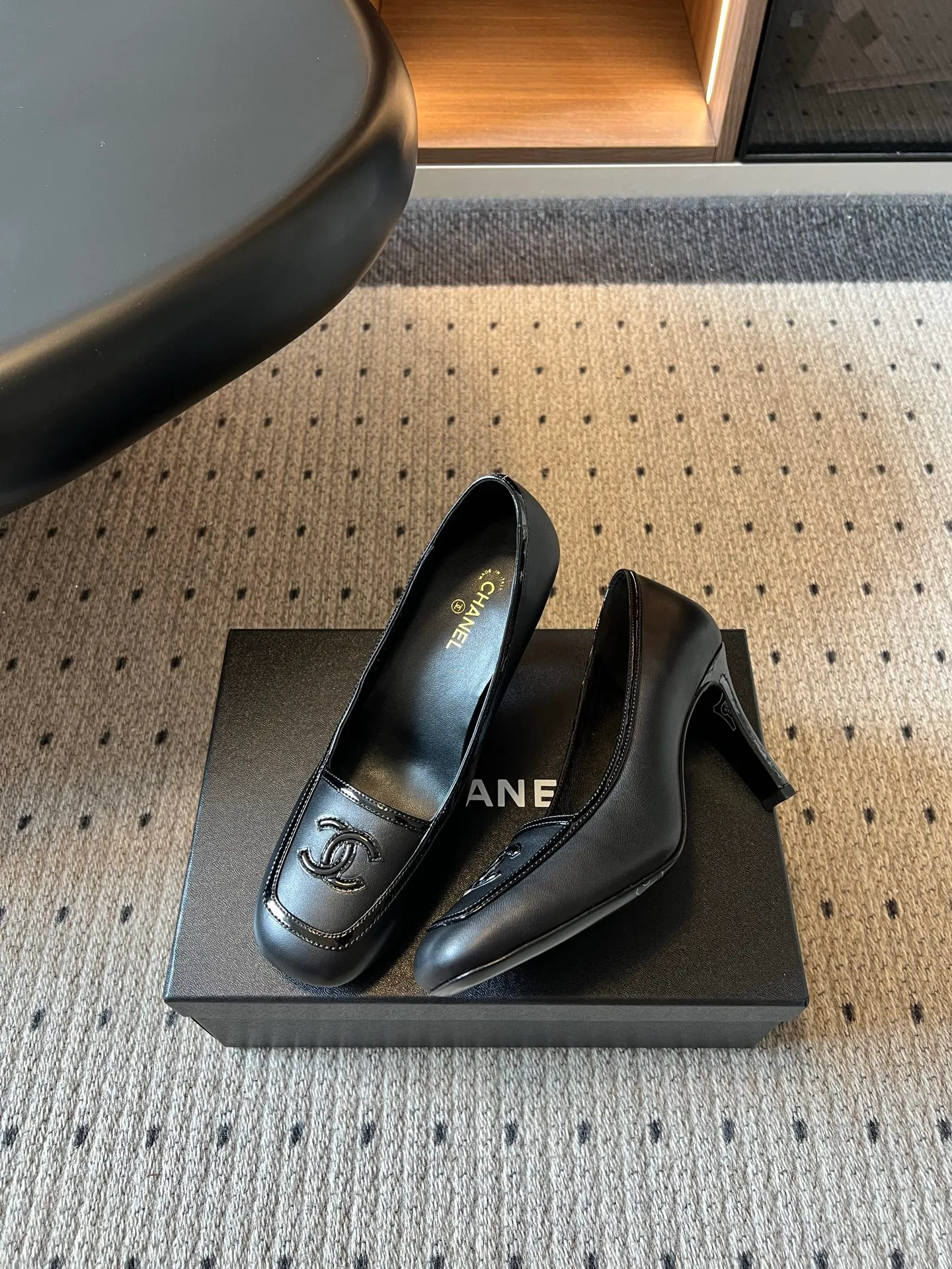 Women's Heels CHANEL 17801655