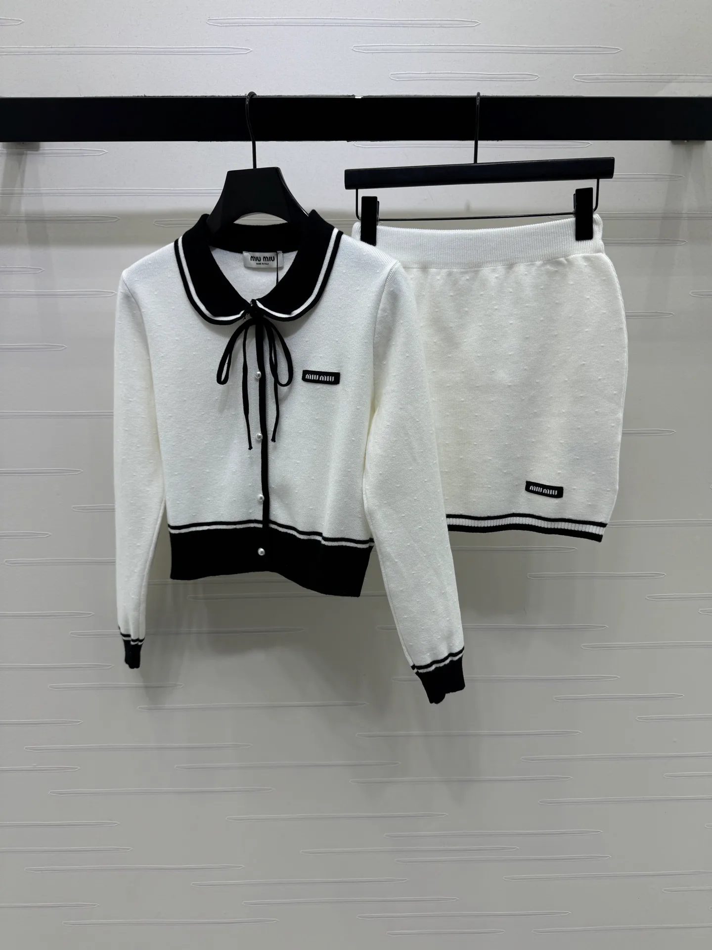 Women's Jumpers And Sweaters MIU MIU 18038345