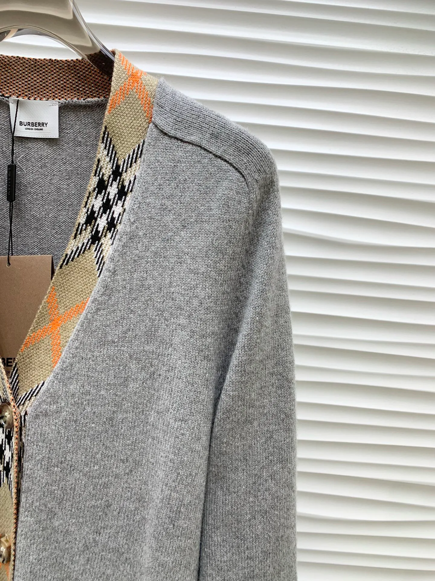 Women's Jumpers And Sweaters BURBERRY 17952781