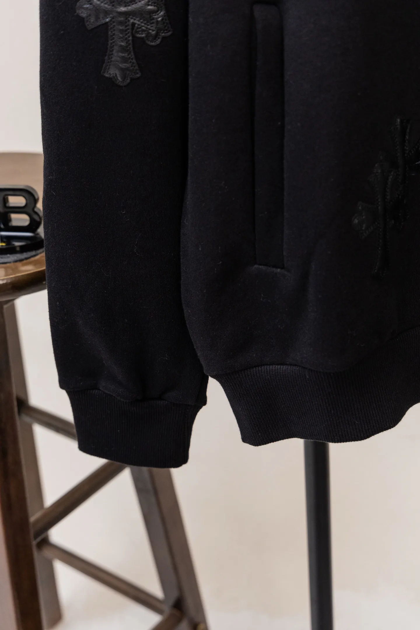 Men's Sweatshirts And Hoodies CHROME HEARTS 18128414