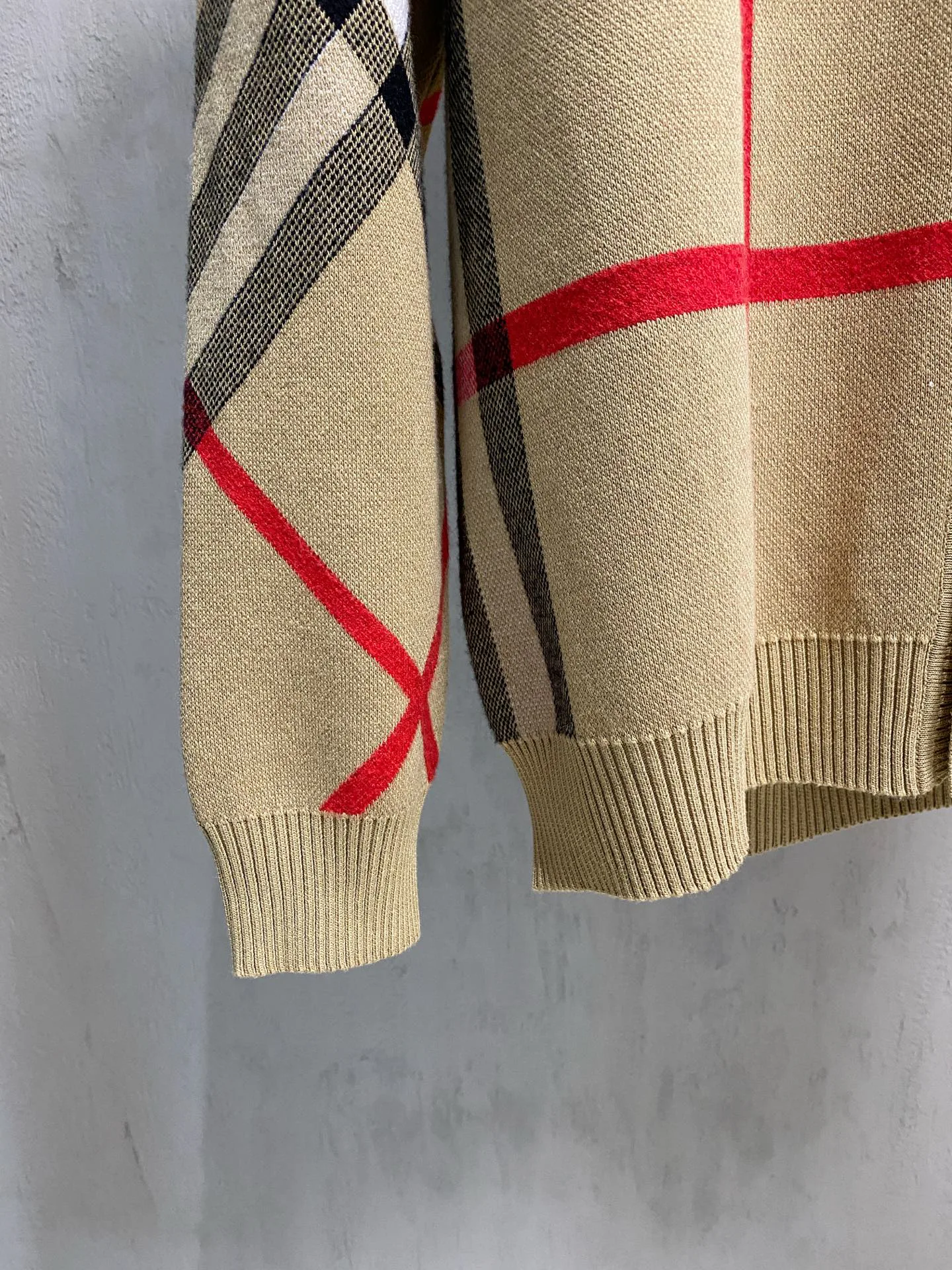 Men's Jumpers And Sweaters BURBERRY 18098127