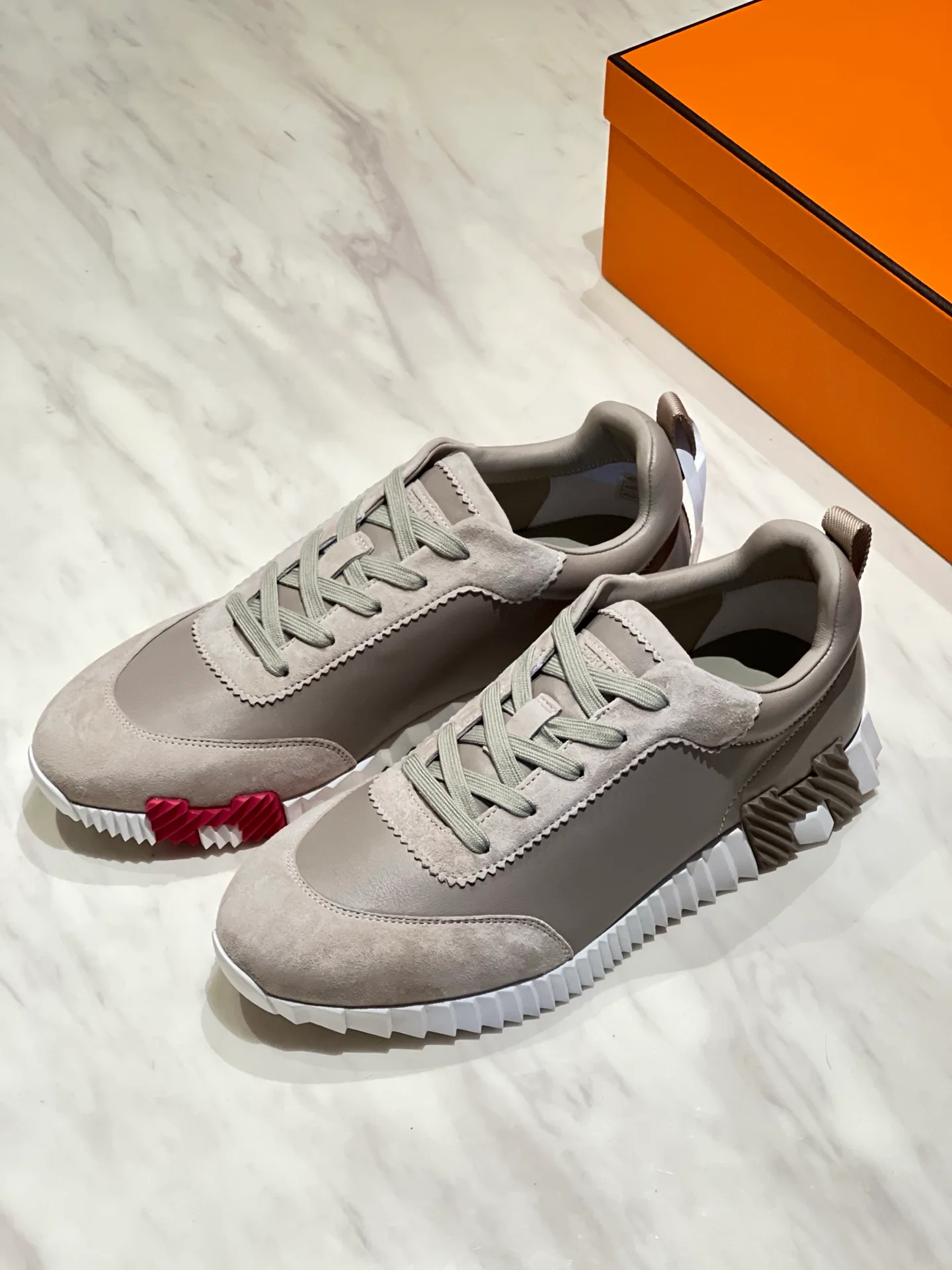 Women's Sneakers HERMES 18080315