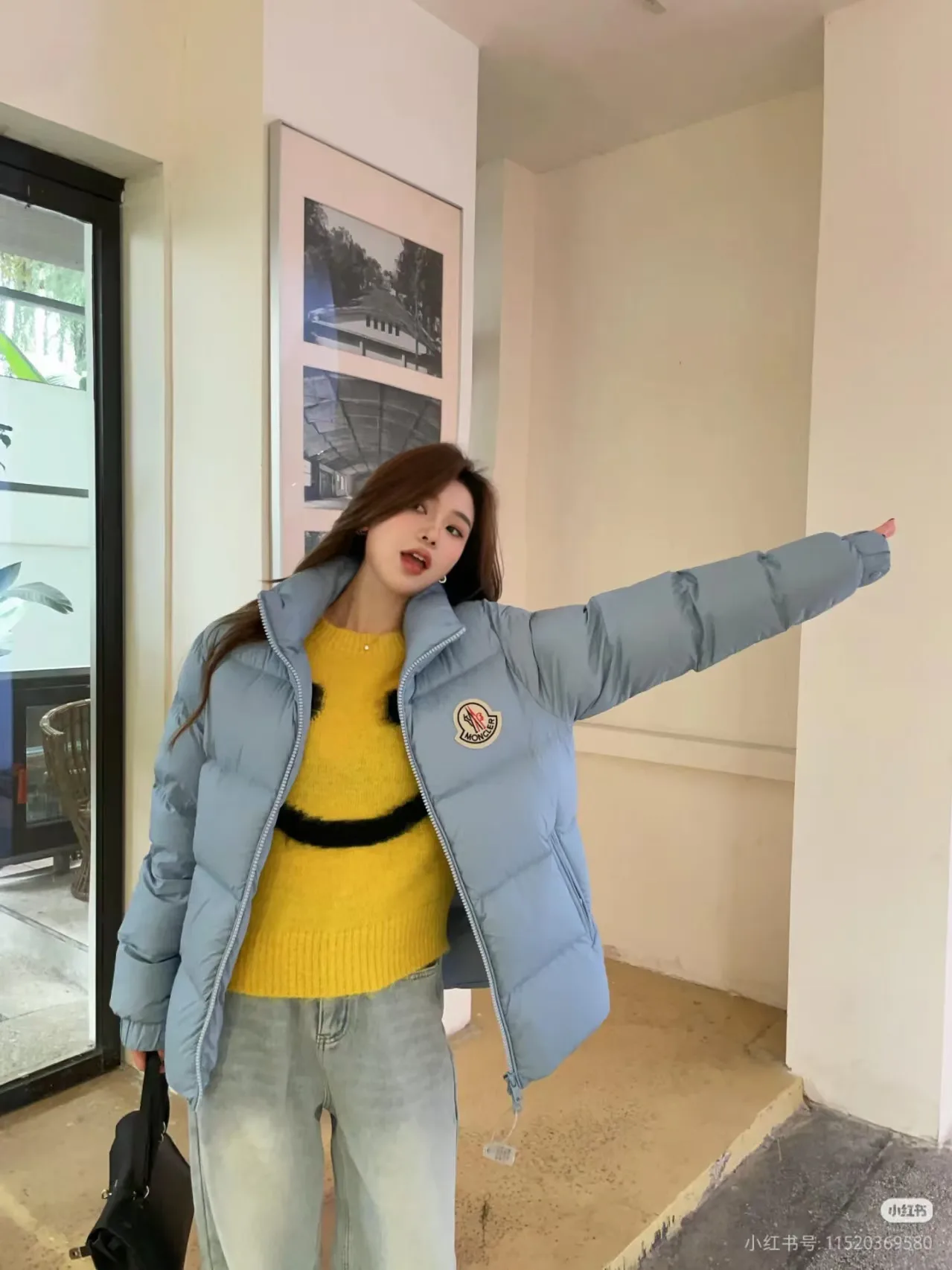 Women's Jackets And Down Jackets MONCLER 18044430