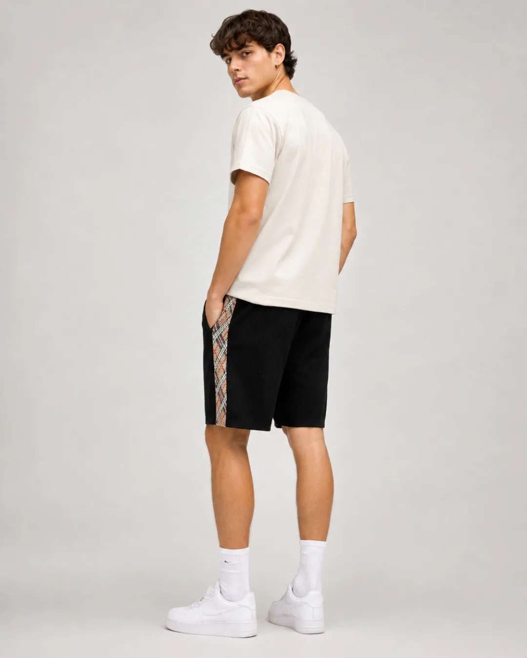 Men's Shorts BURBERRY 17468321