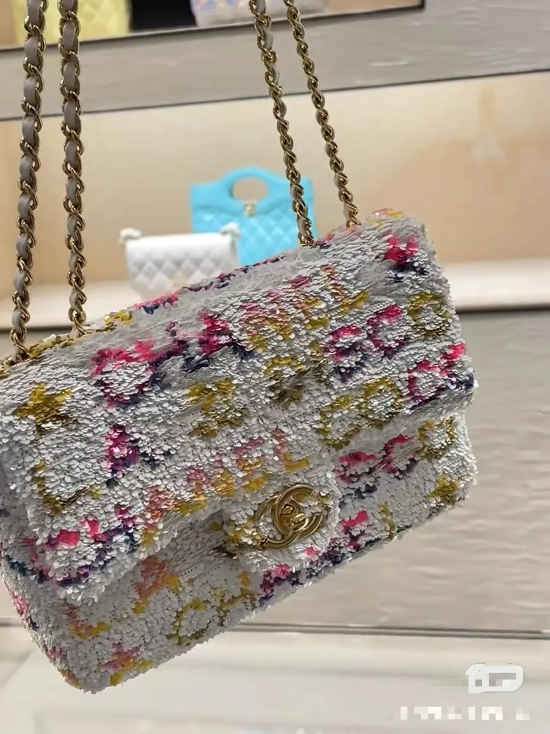 Women's Classic Handbags CHANEL 18065769