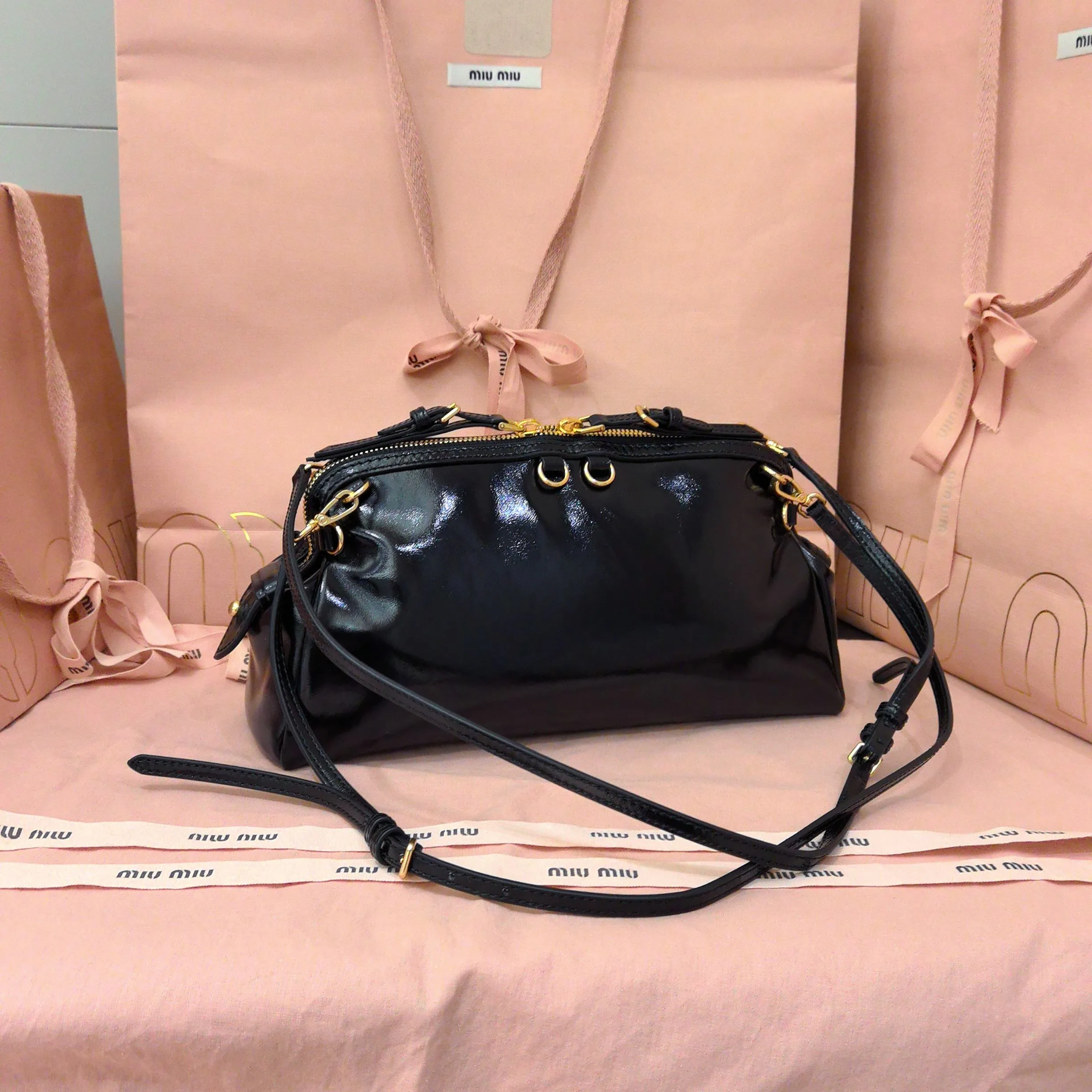 Классические Сумки Женские Miu Miu 18602503