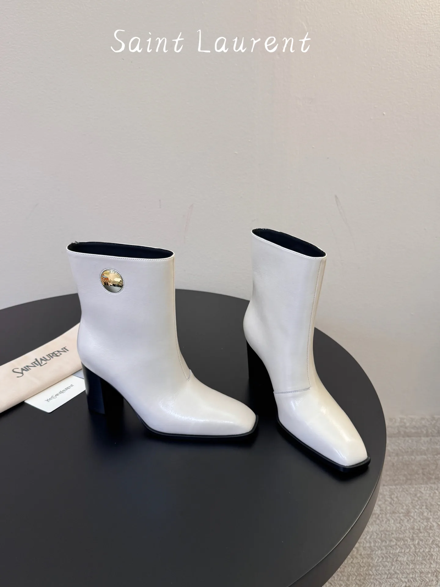 Women's Booties SAINT LAURENT 18439827