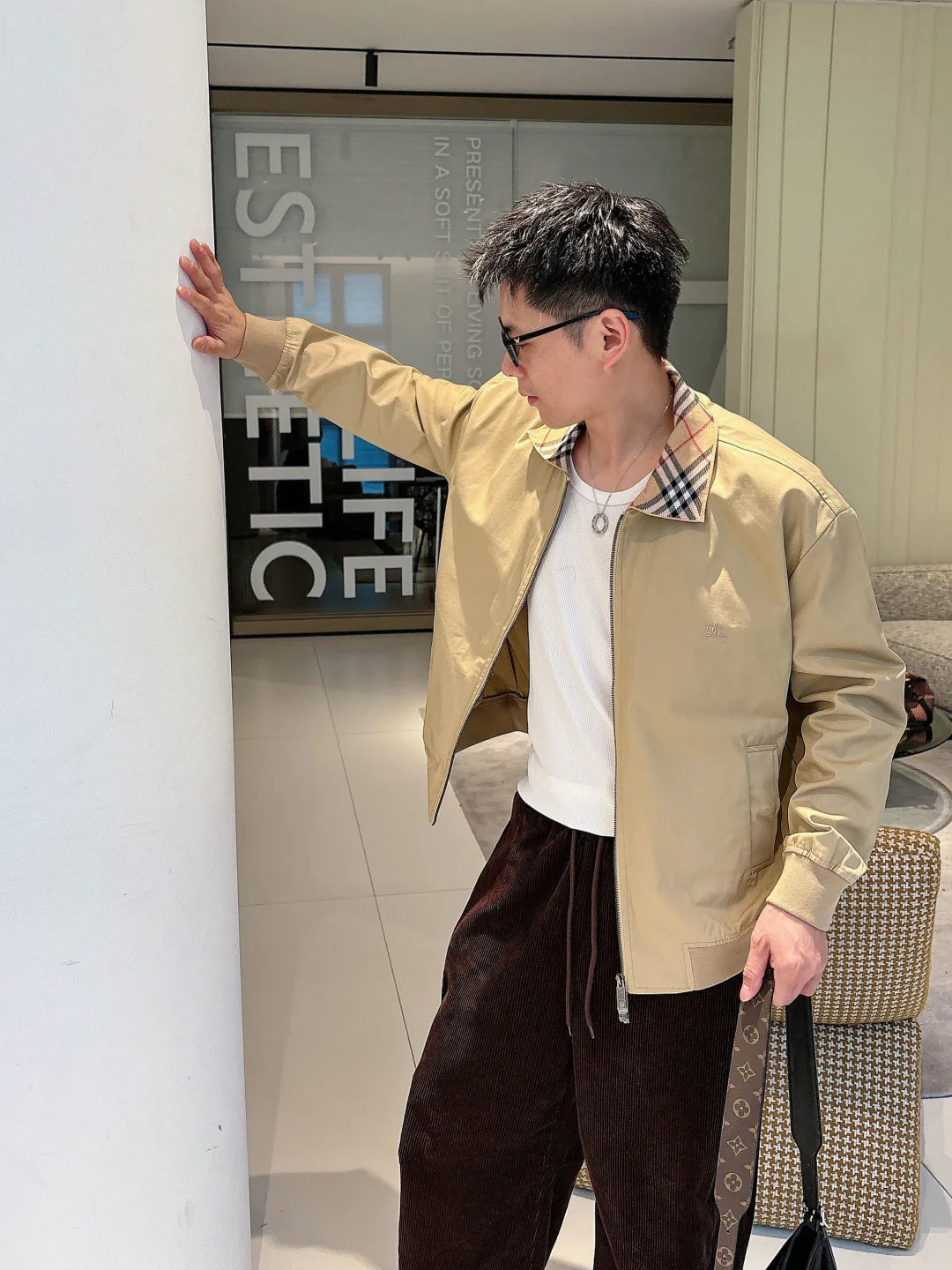 Men's Jackets And Down Jackets BURBERRY 18241157