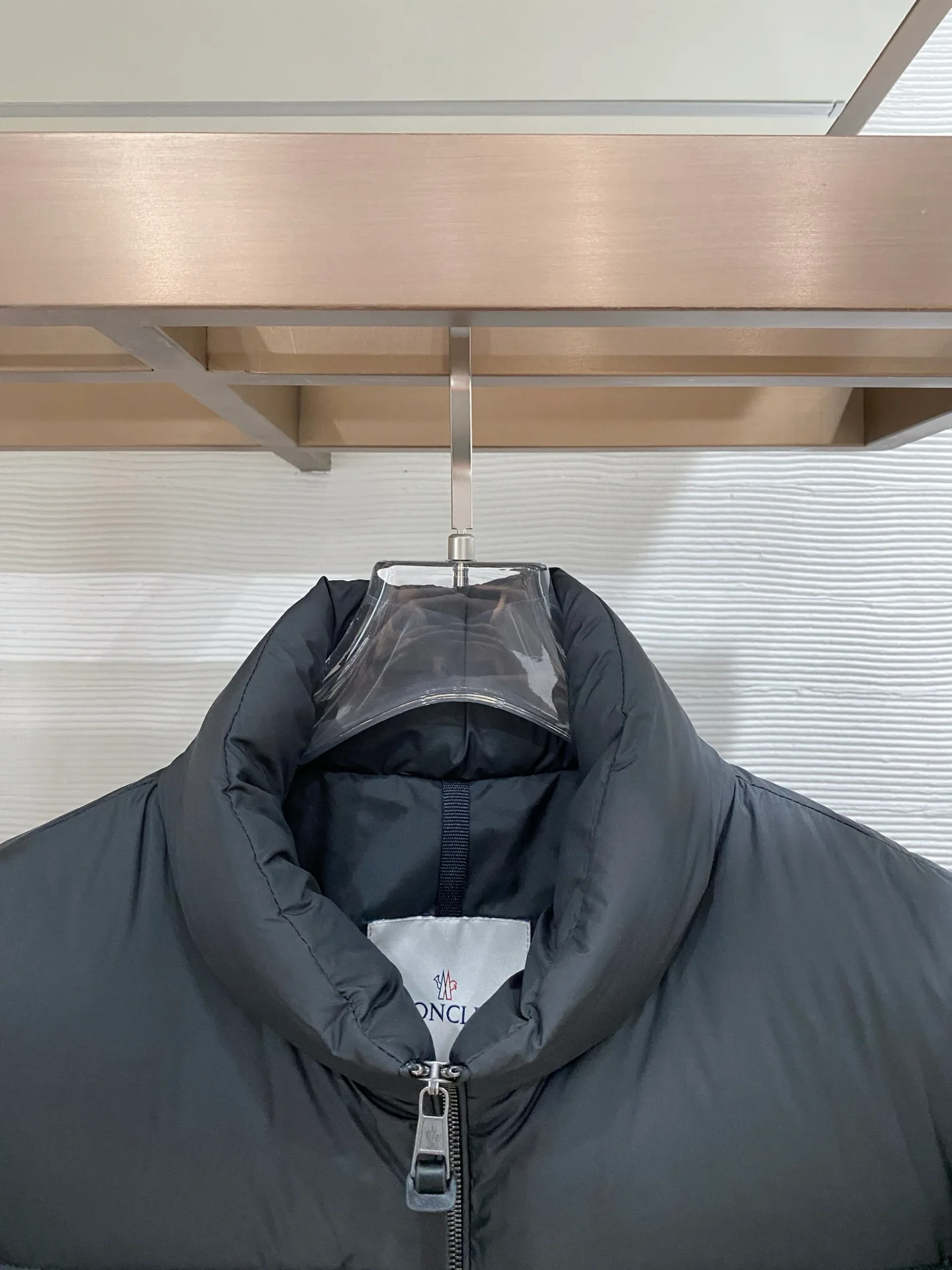 Men's Jackets And Down Jackets MONCLER 17919138