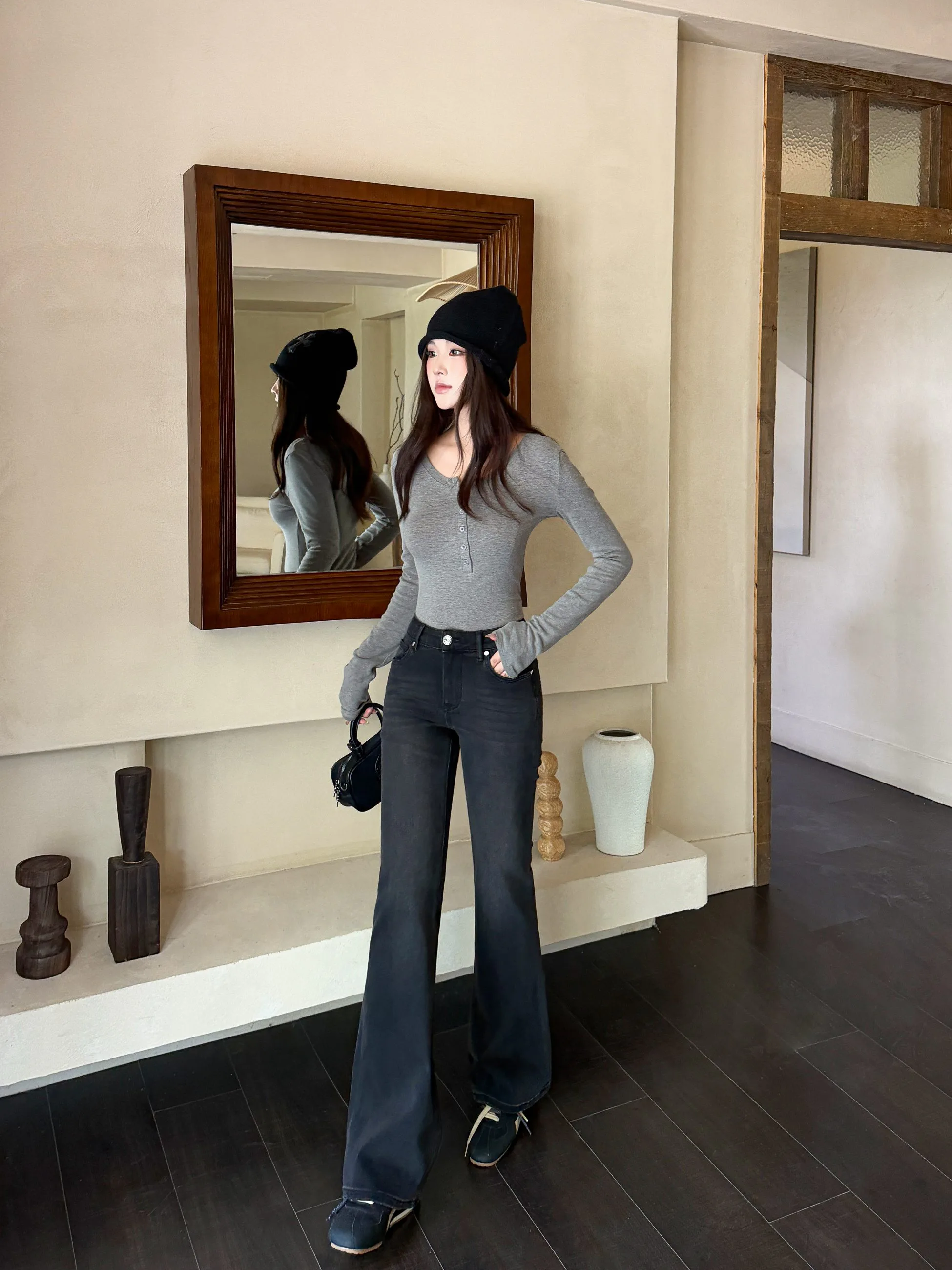 Women's Jeans CHANEL 18031979
