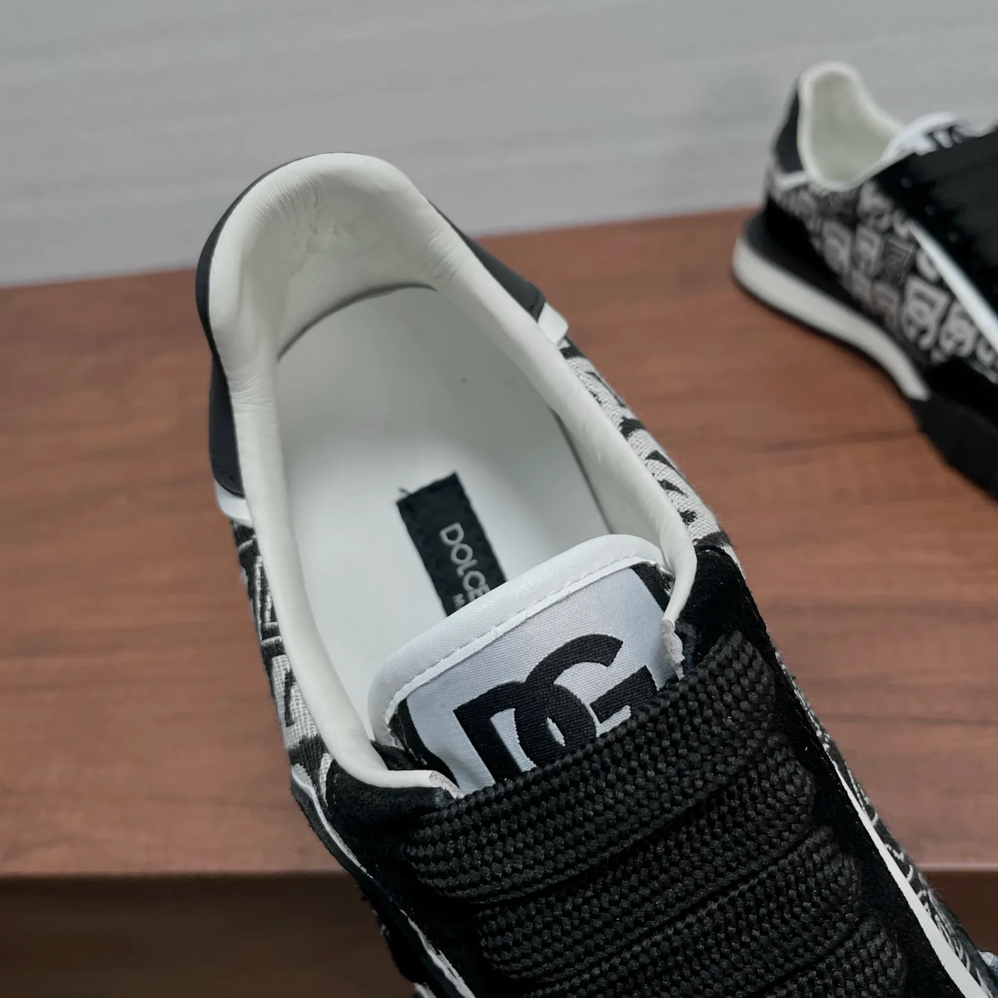 Men's Sneakers DOLCE & GABBANA 18100198