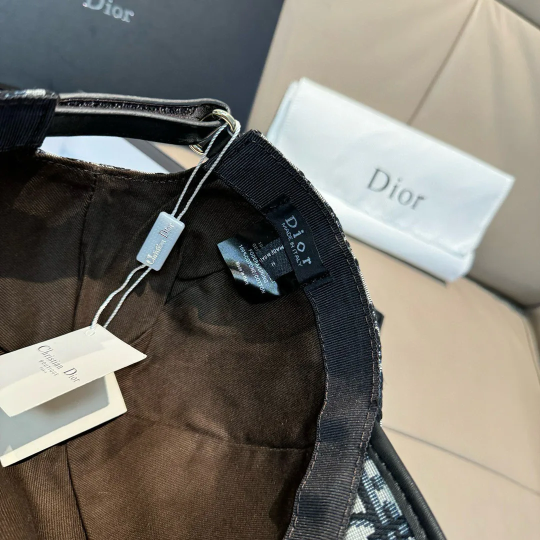 Hats CHRISTIAN DIOR 17604802