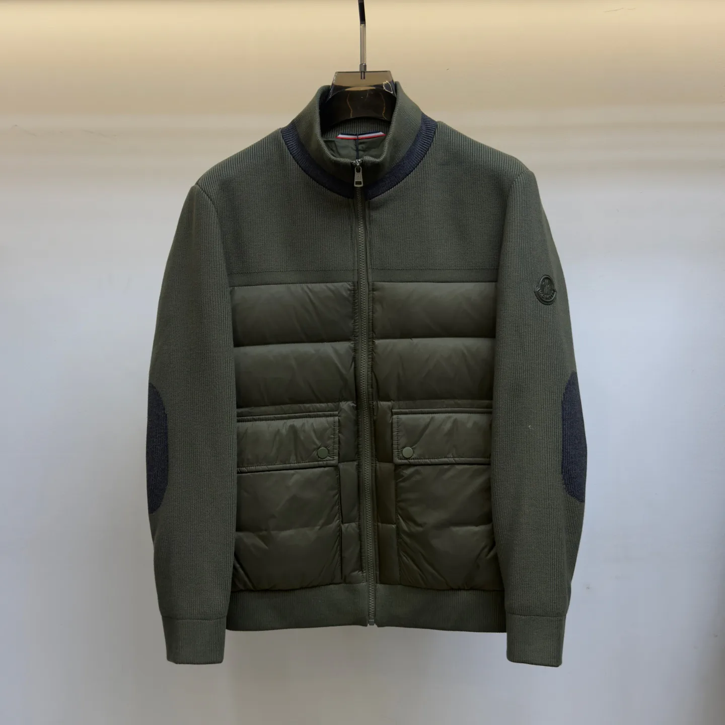 Men's Jackets And Down Jackets MONCLER 18048019