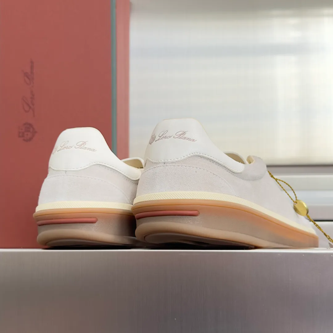 Women's Sneakers LORO PIANA 17879676