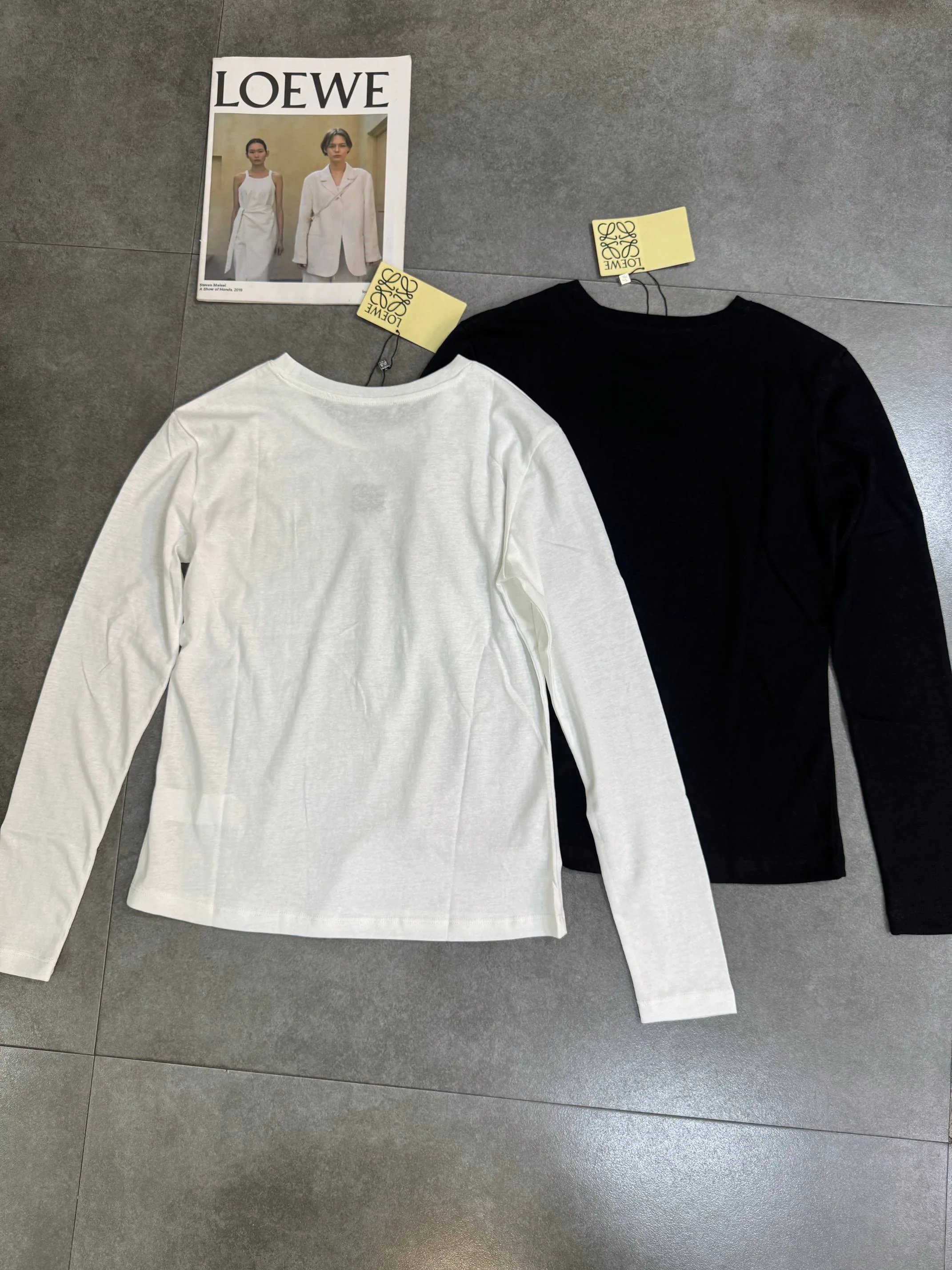 Women's T-Shirts LOEWE 17596757