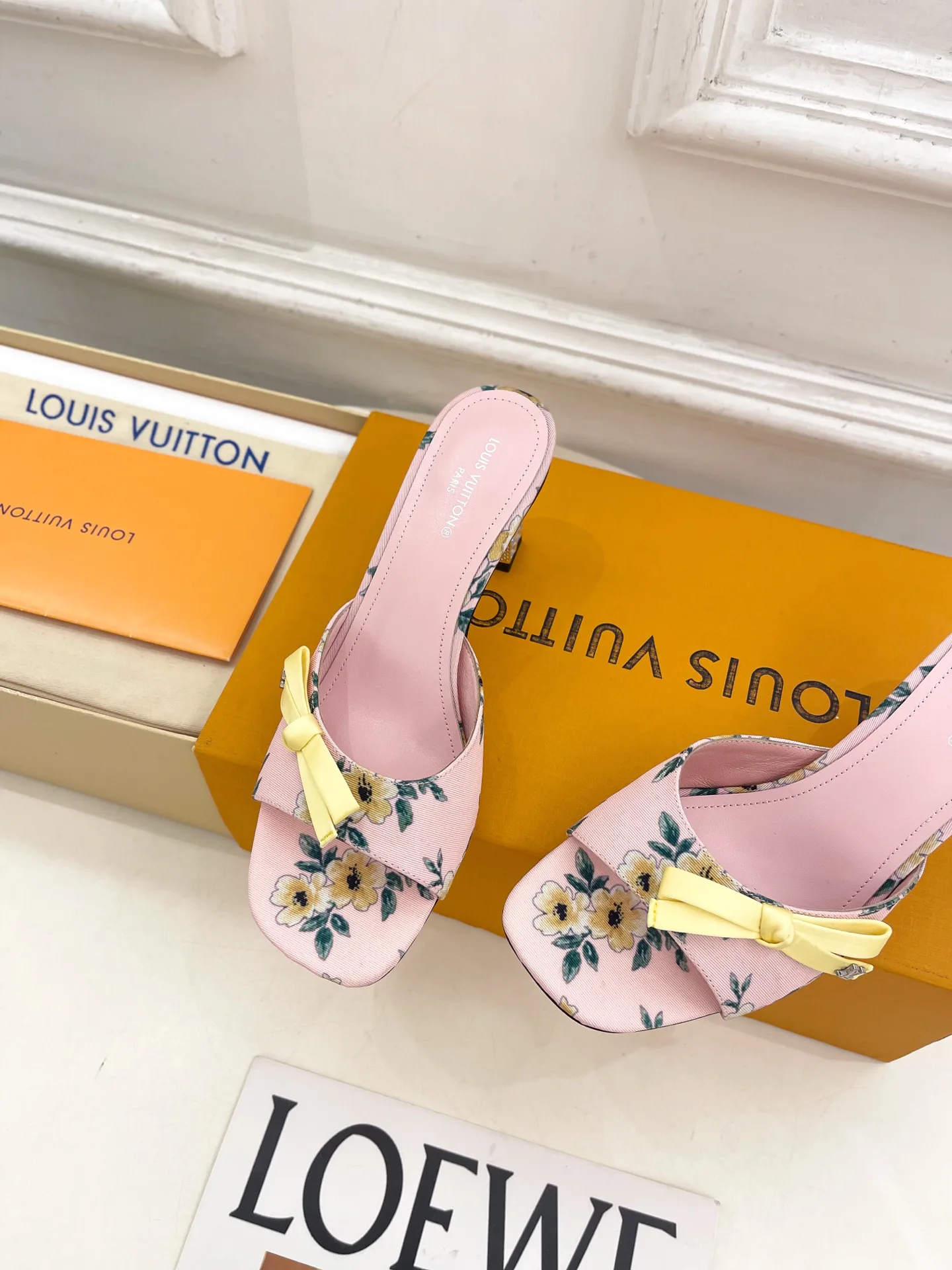 Women's Mules And Clogs LOUIS VUITTON 18034942
