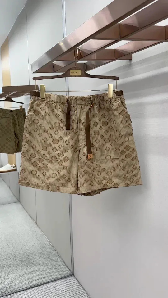 Men's Shorts LOUIS VUITTON 17468323