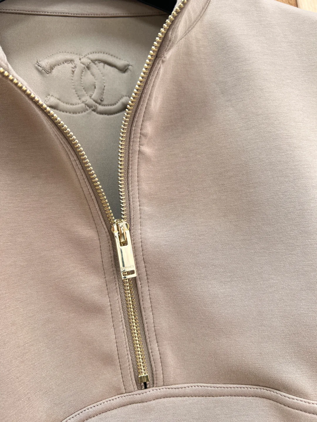 Women's Sweatshirts And Hoodies CHANEL 18030974