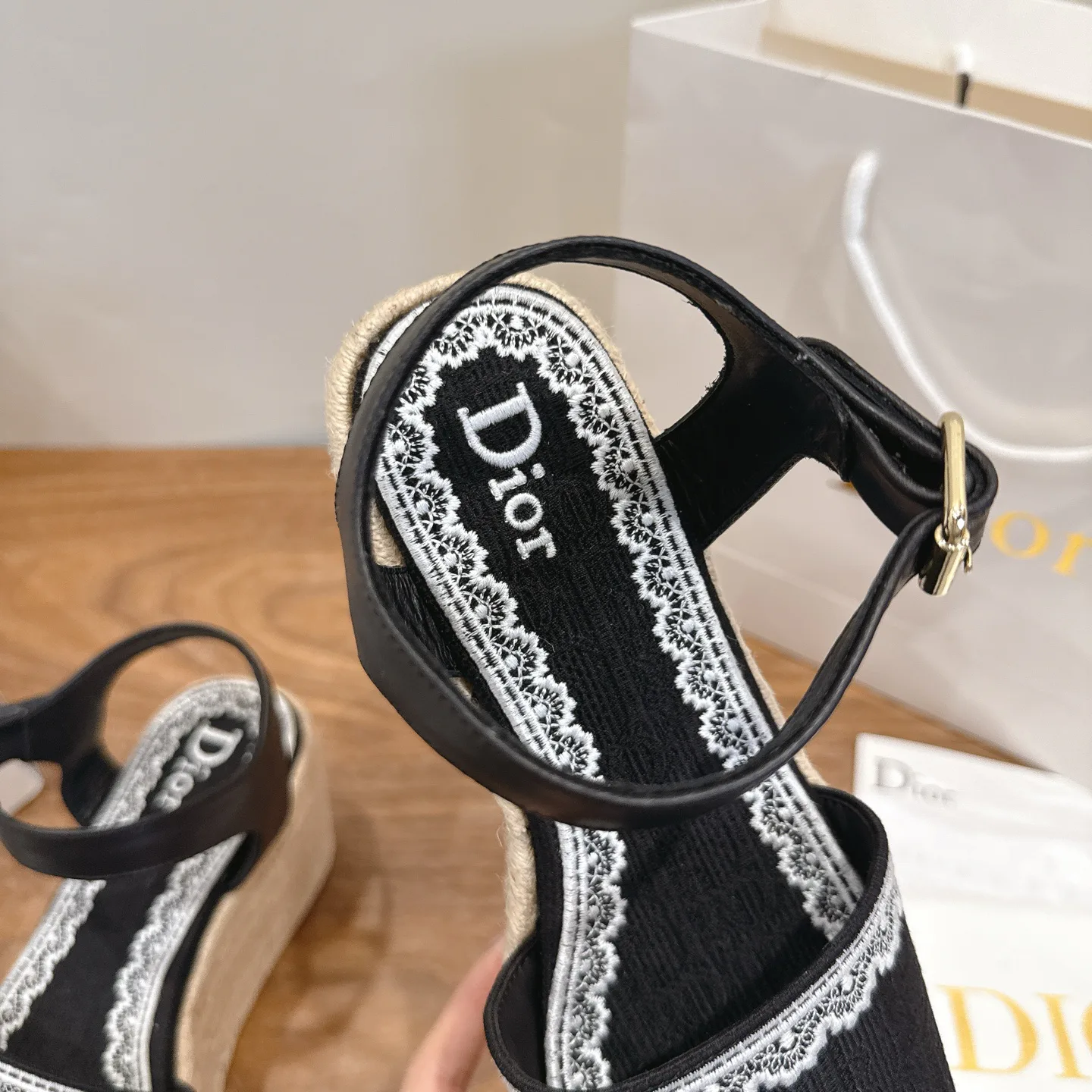 Women's Open-Toe Sandals CHRISTIAN DIOR 17947077